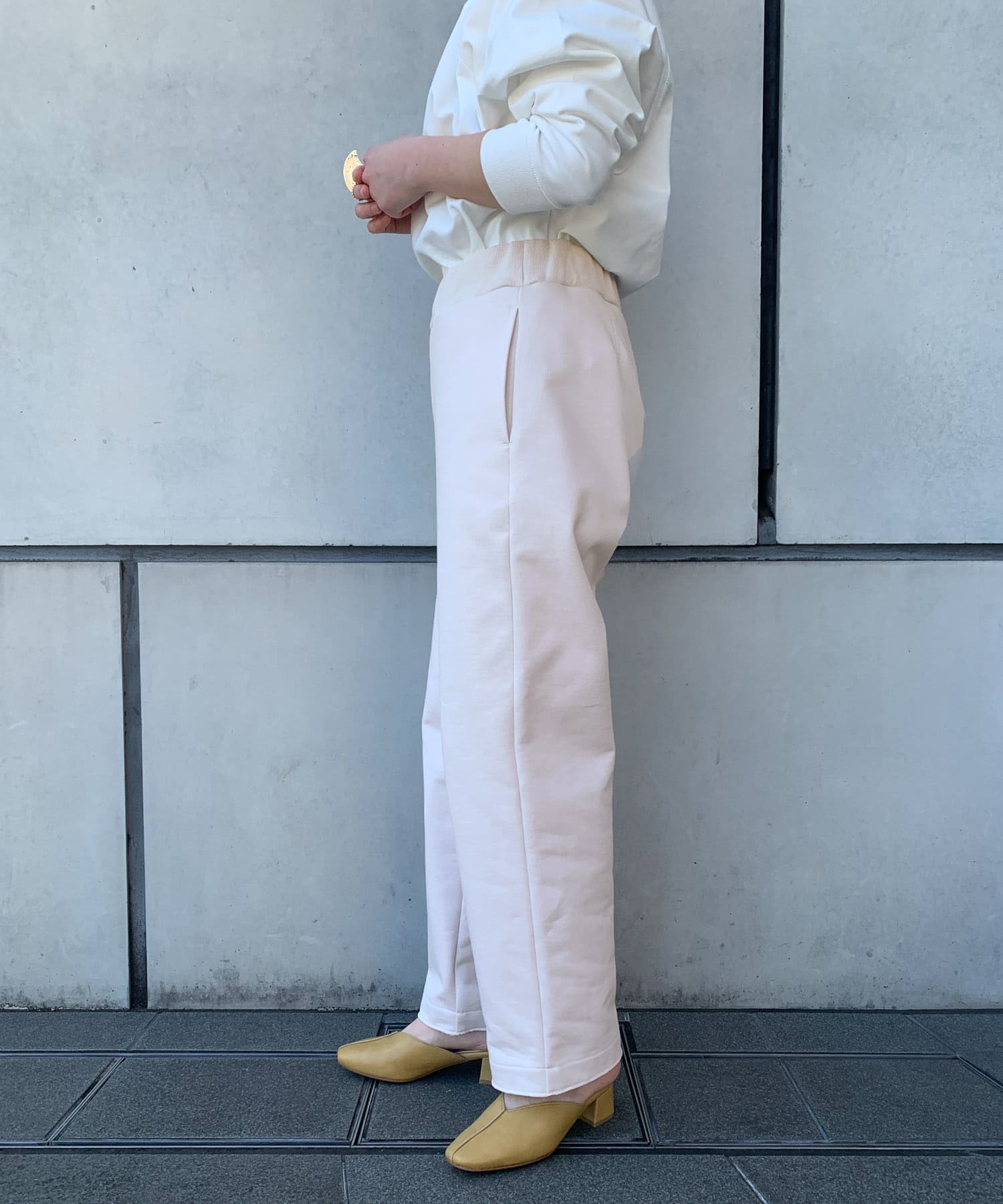 UNIFY　カットオフ裏毛パンツ PINK BEIGE FREE