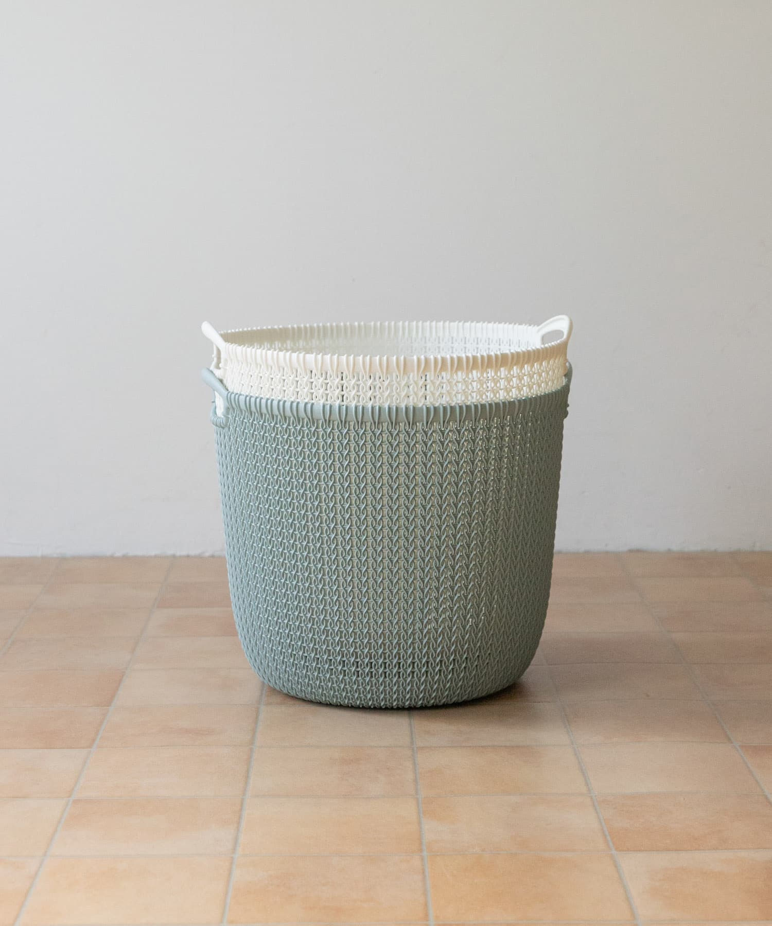 『WEB限定』CURVER　ラウンドバスケット 30L ホワイト -