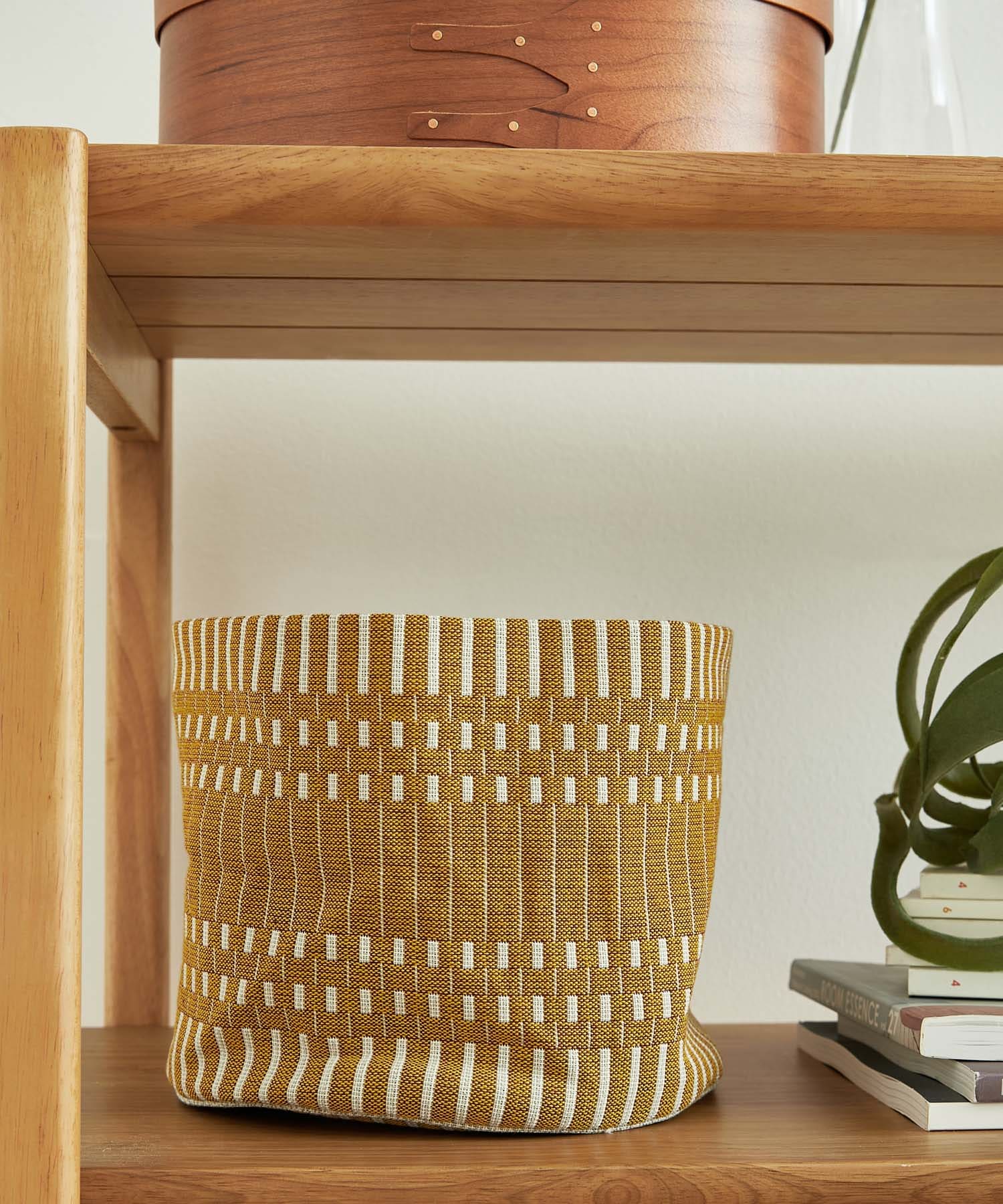 JOHANNA GULLICHSEN　Fabric Basket S Helios Ochre S