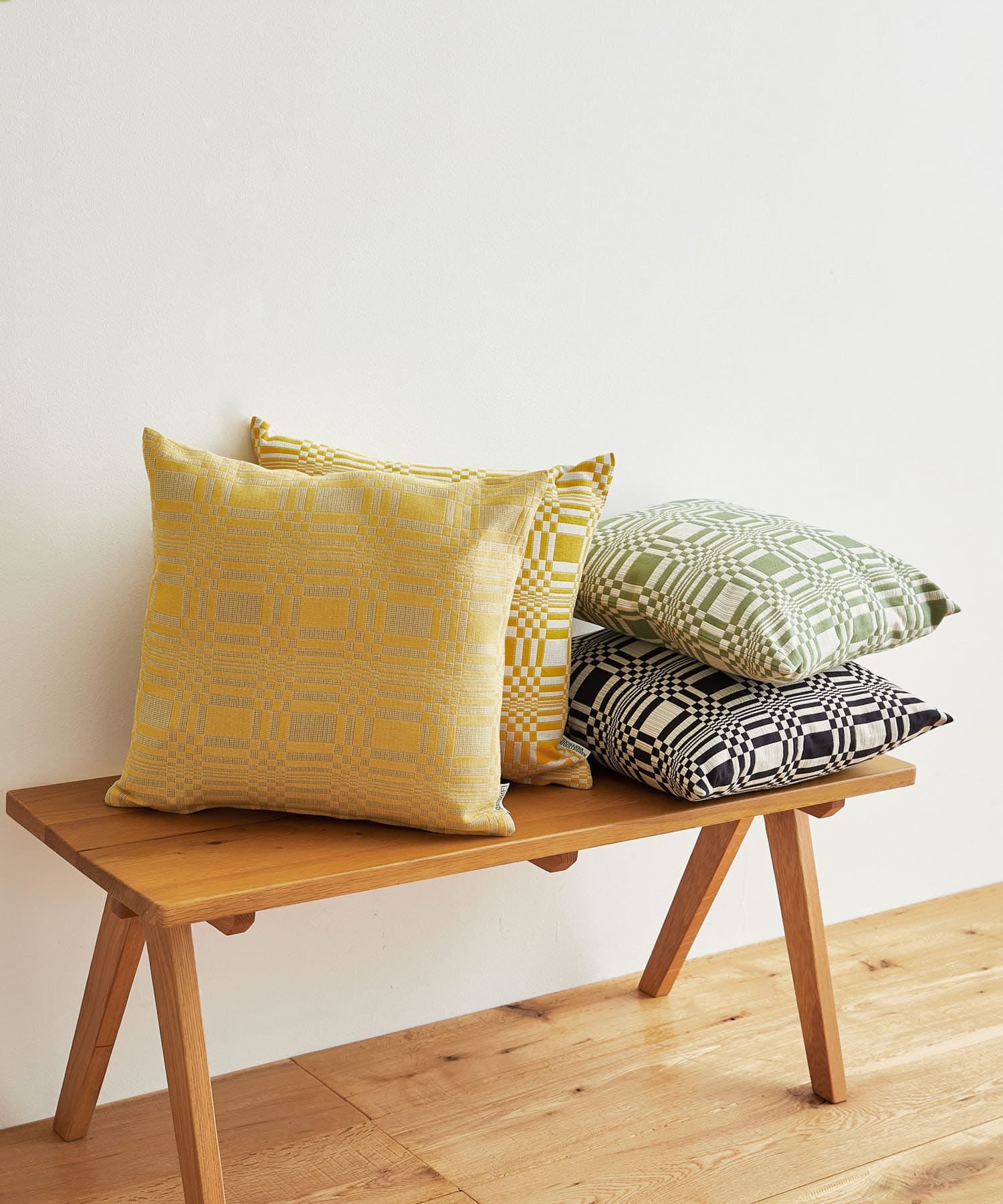 JOHANNA GULLICHSEN　ZippedCushionCover Doris Straw -