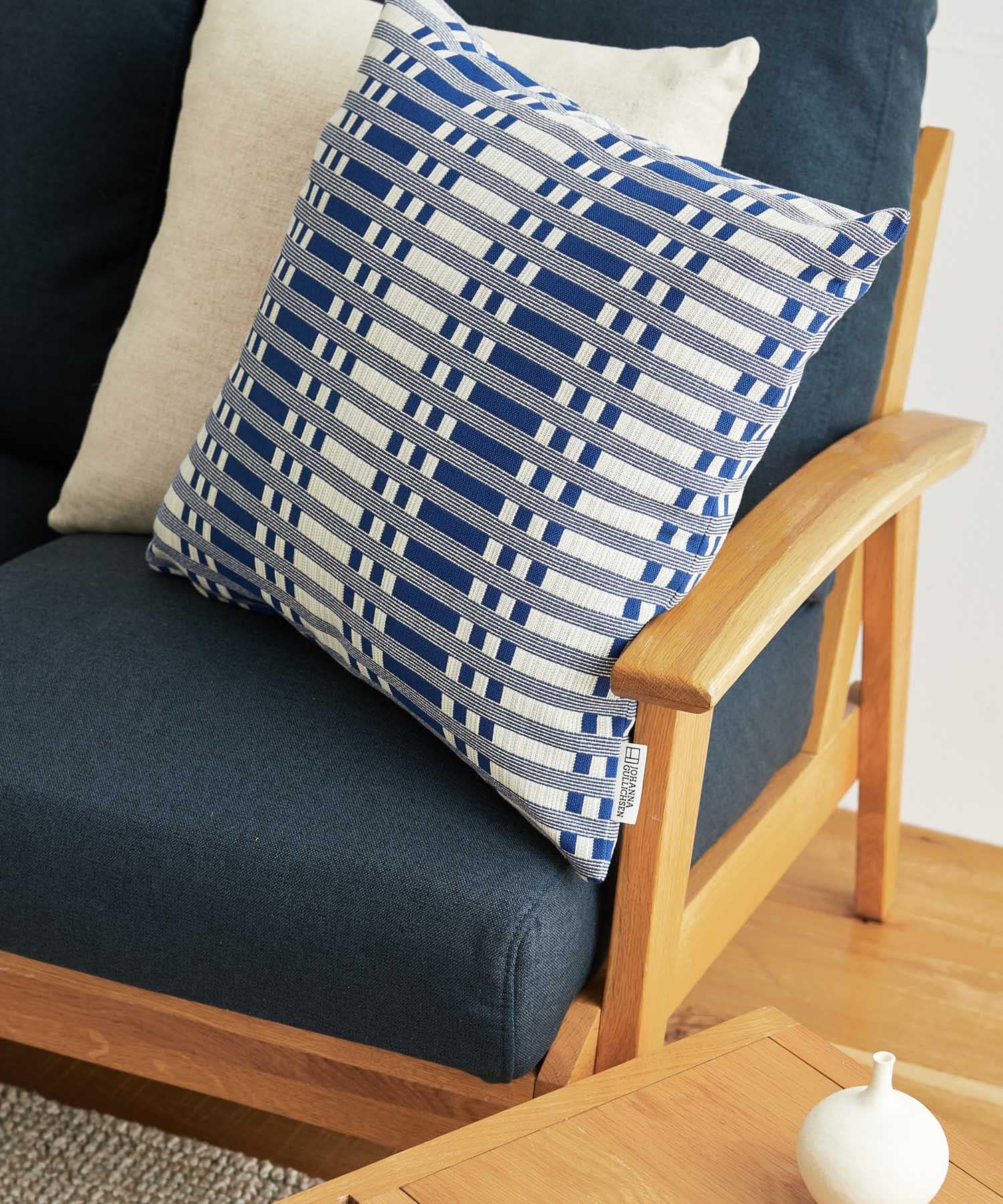 JOHANNA GULLICHSEN　ZippedCushionCover Titho Blue -