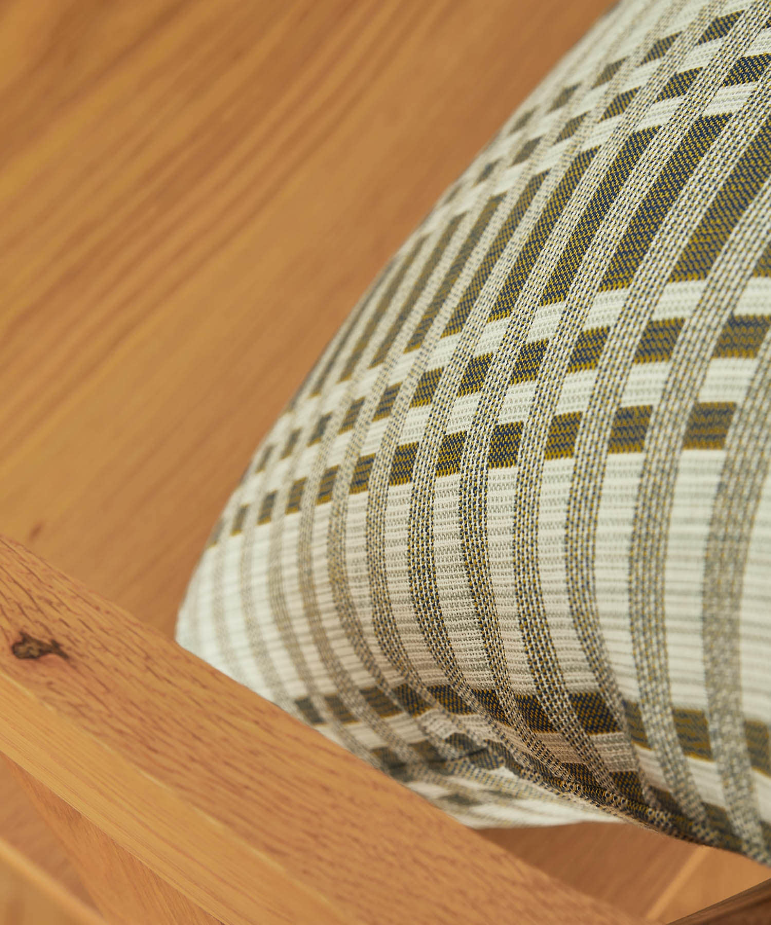 JOHANNA GULLICHSEN　ZippedCushionCover Titho Lead -
