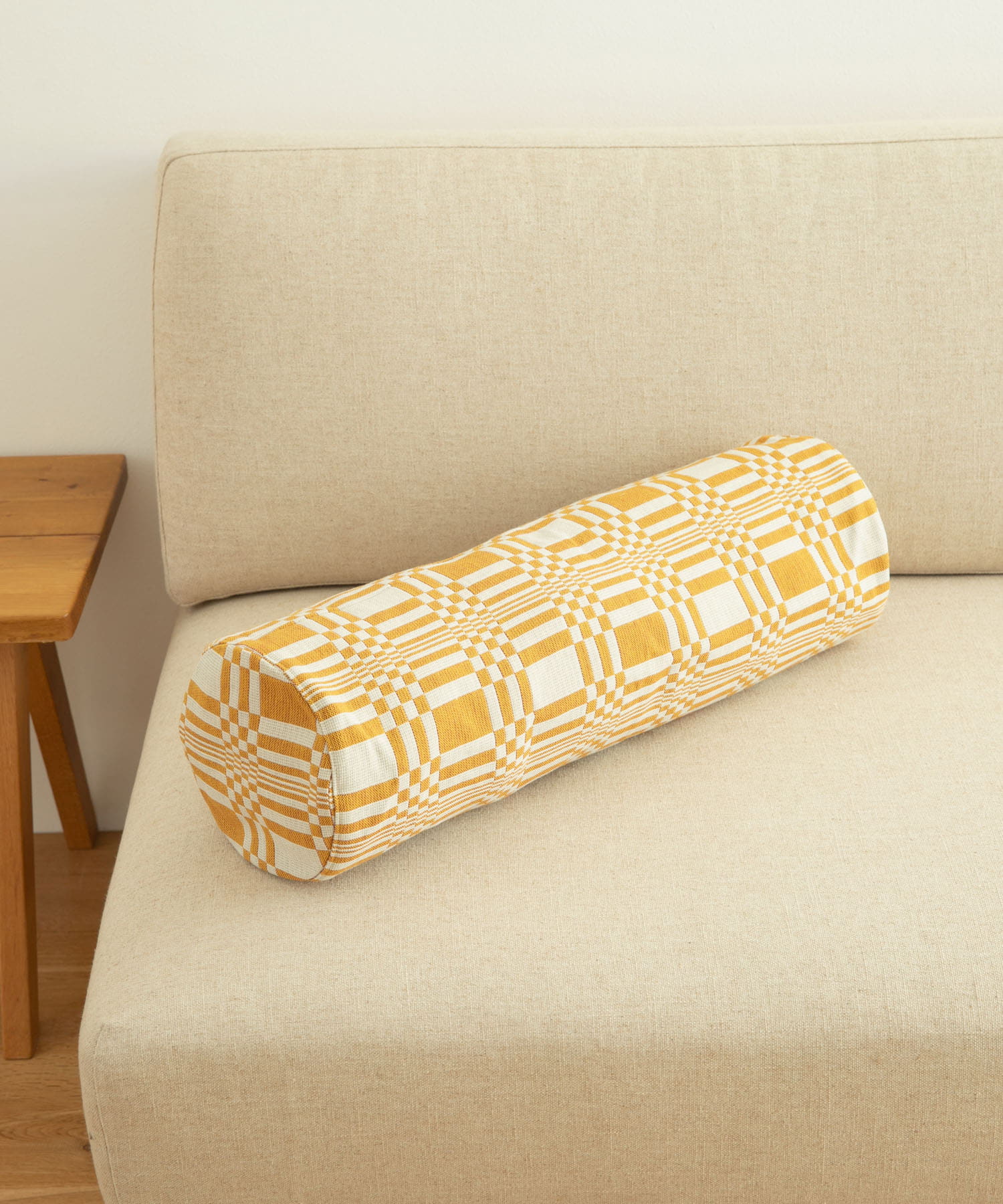 JOHANNA GULLICHSEN　TubeCushionCover Doris Ochre -