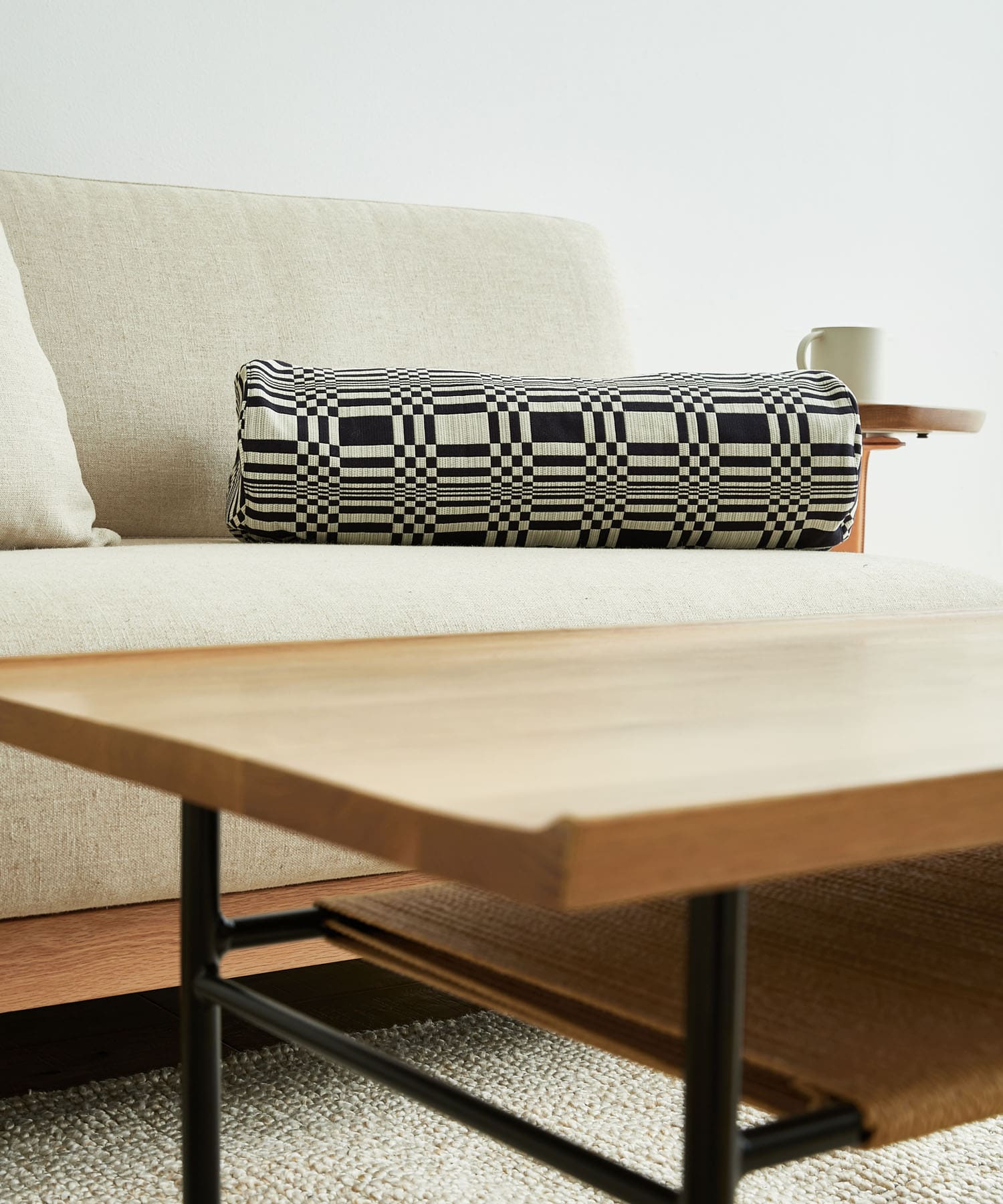JOHANNA GULLICHSEN　TubeCushionCover Doris Black -
