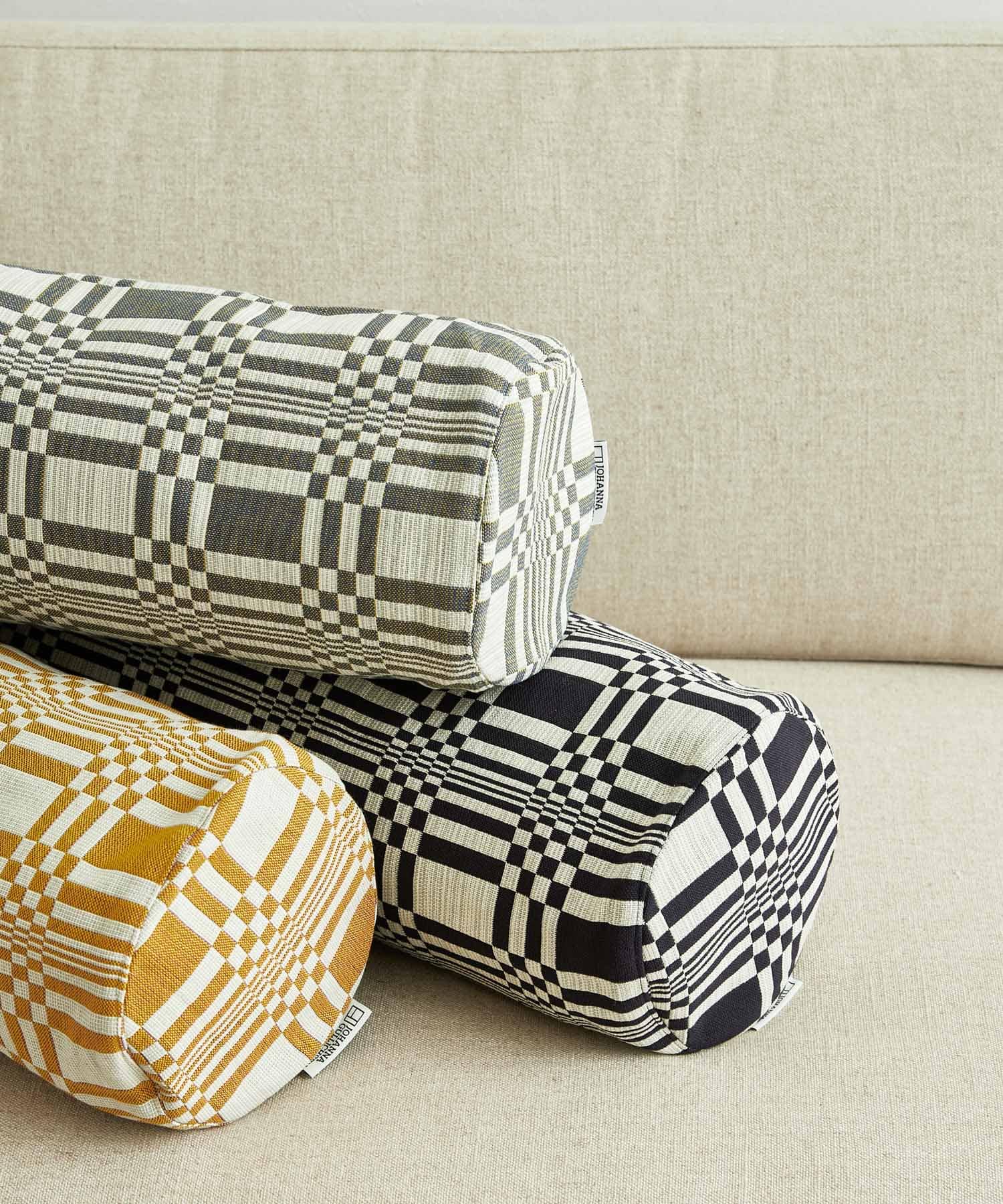 JOHANNA GULLICHSEN　TubeCushionCover Doris Black -