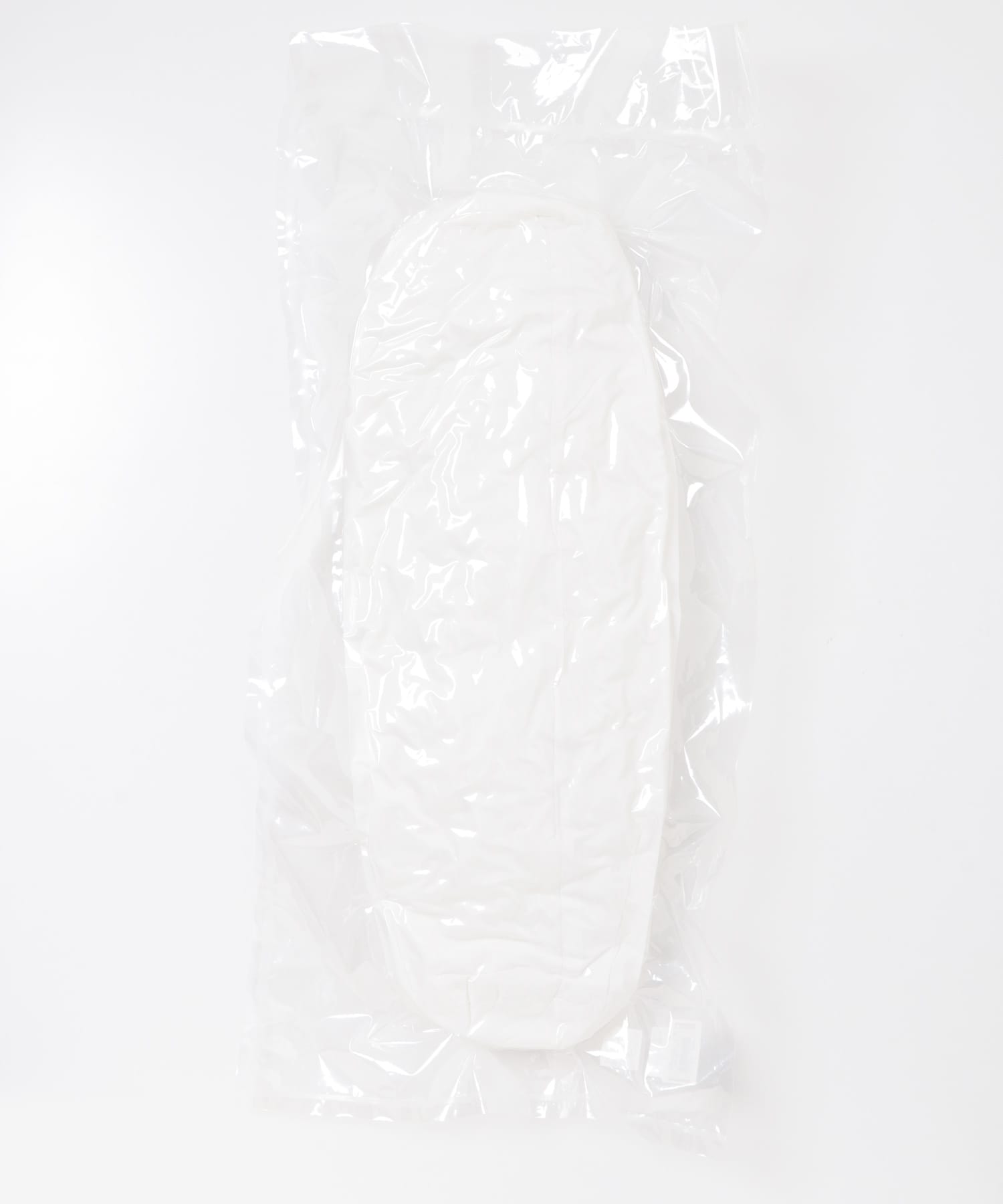 JOHANNA GULLICHSEN　Inner Cushion