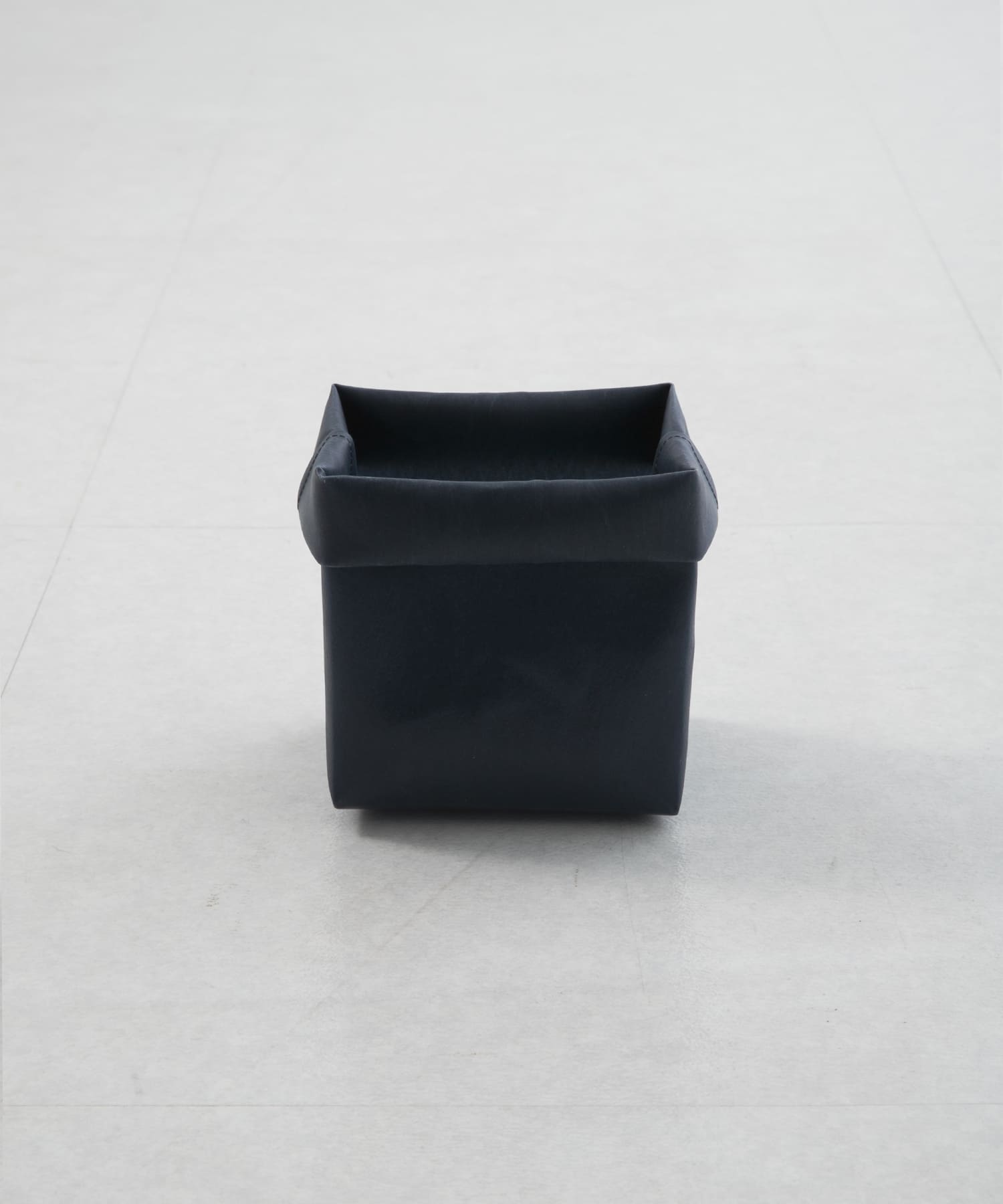 commpost　MULTIPURPOSE BAG S Navy S