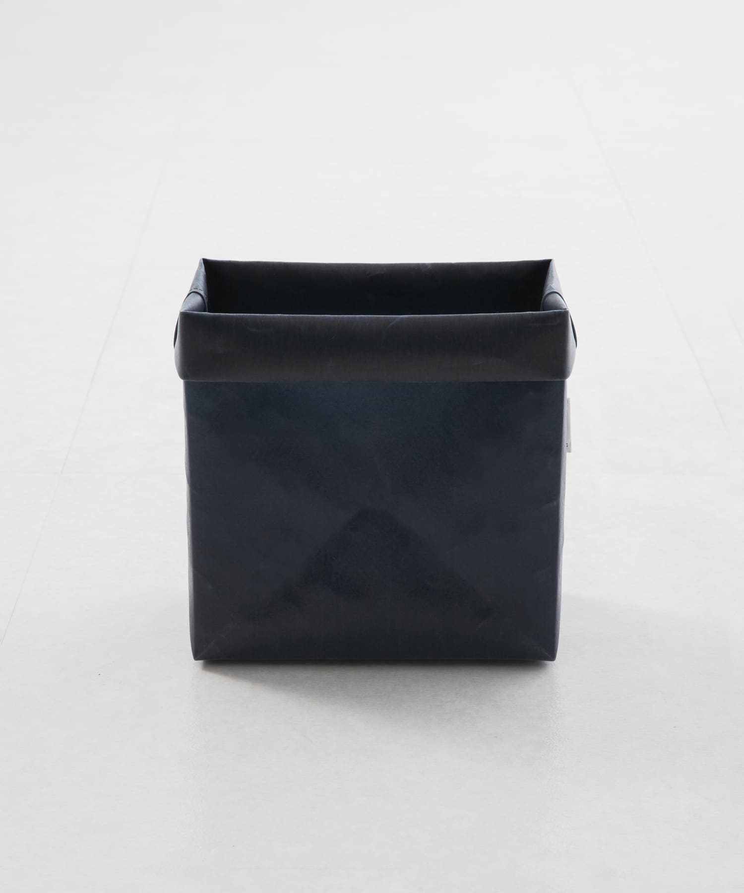 commpost　MULTIPURPOSE BAG M Navy M