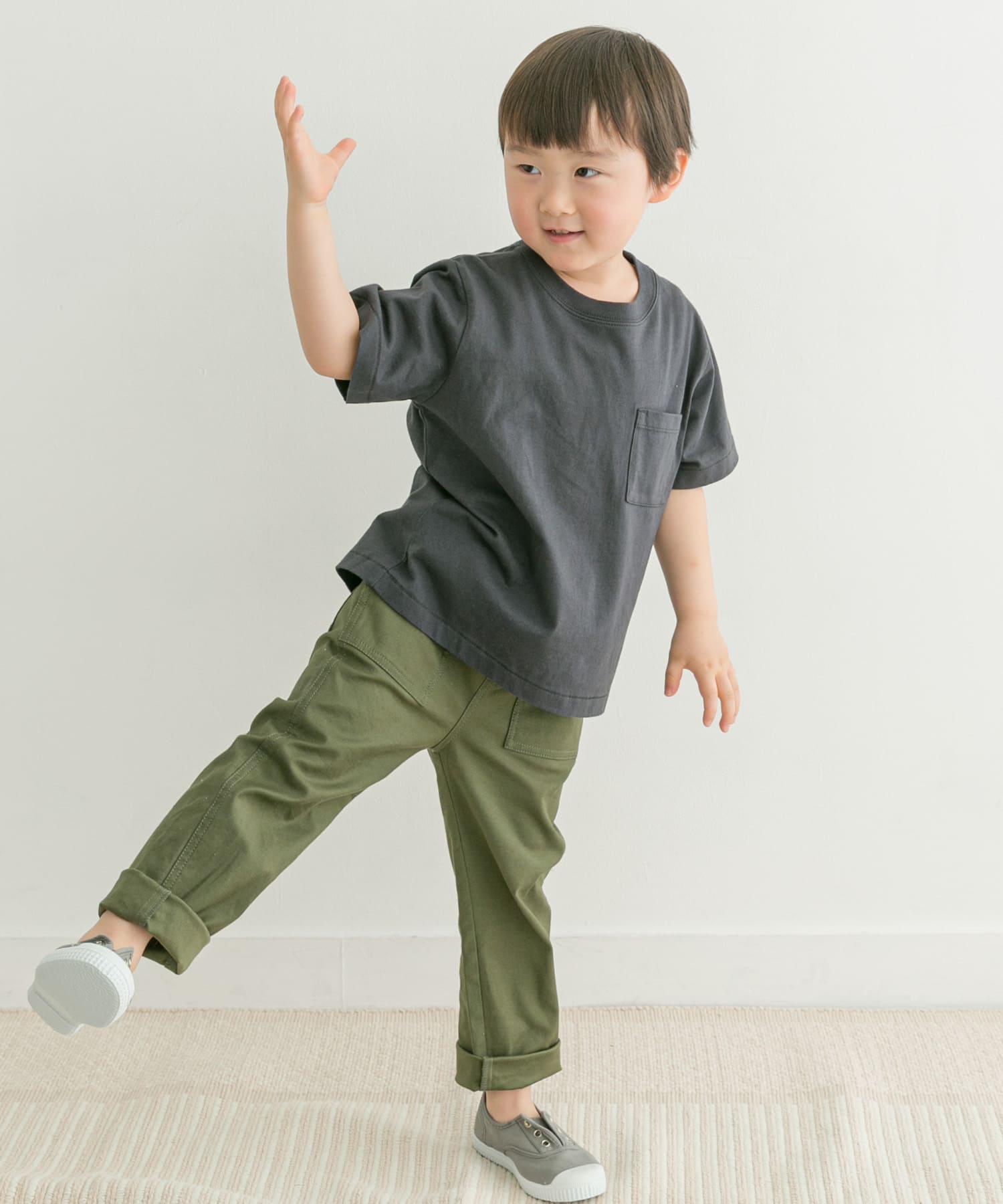 FORK&SPOON　クイックドライポケットTシャツ(KIDS) BLACK 105