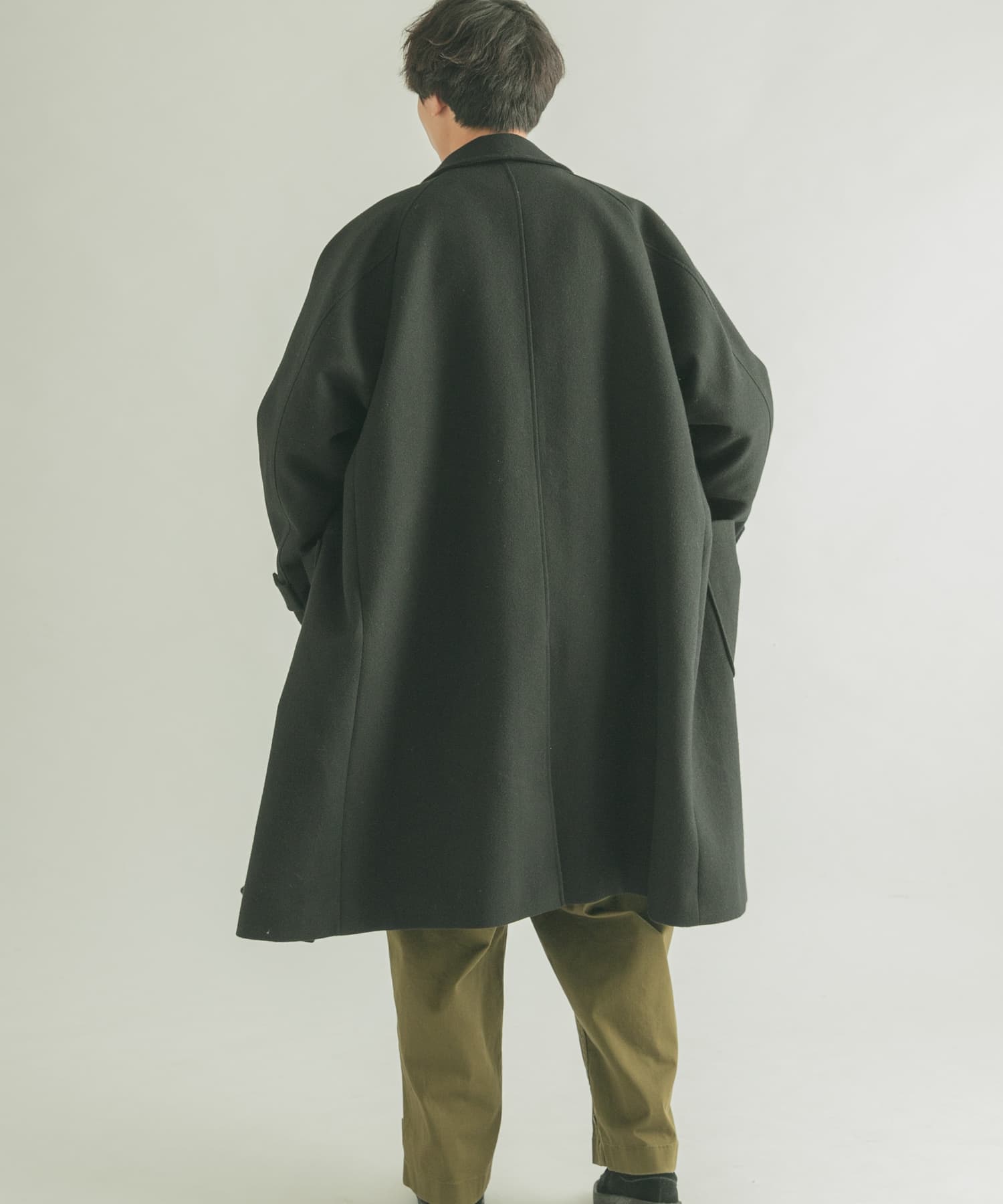 身長：176cm サイズ：5