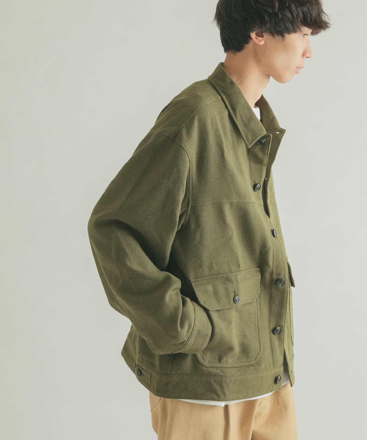 KHAKI