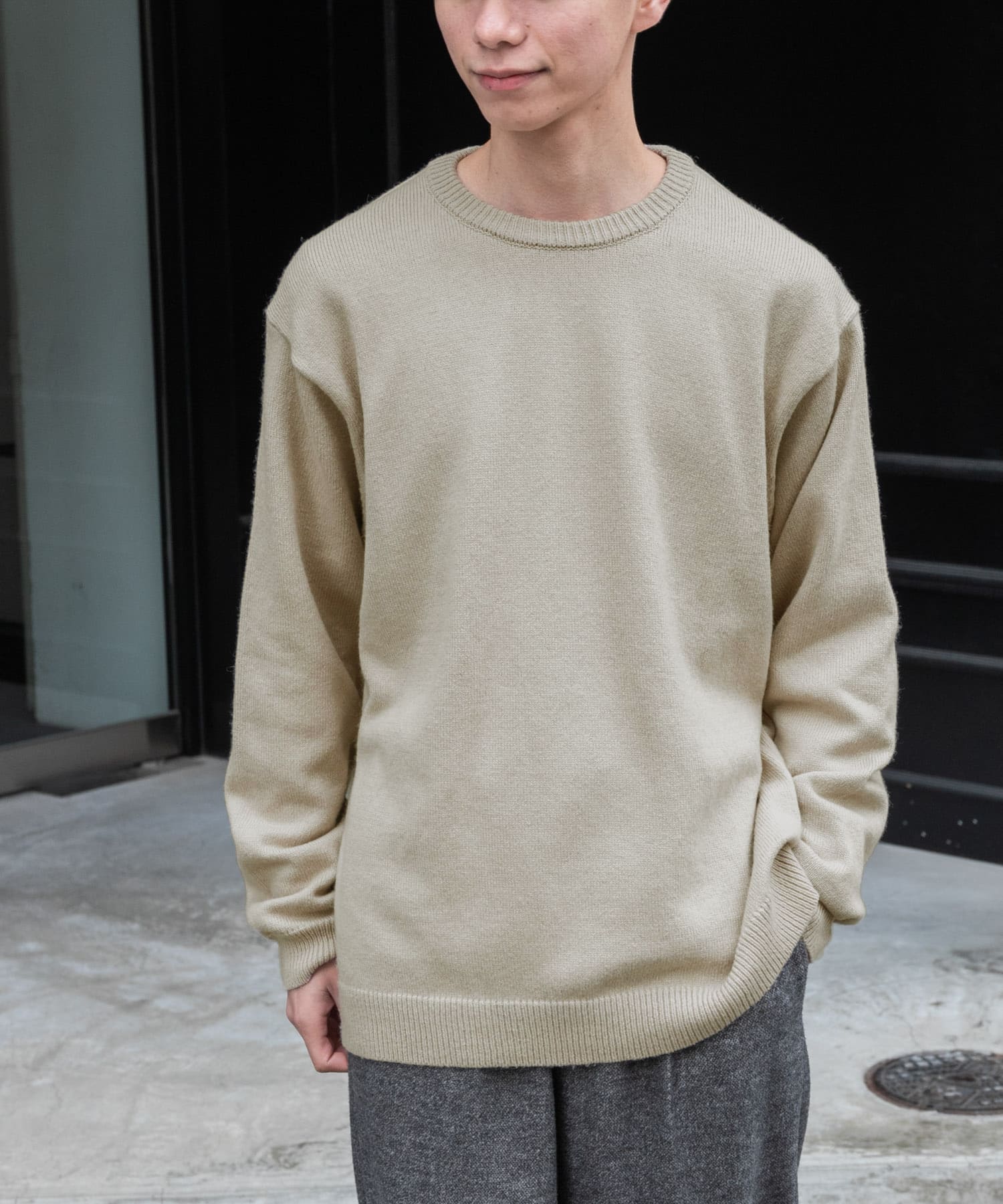 BEIGE