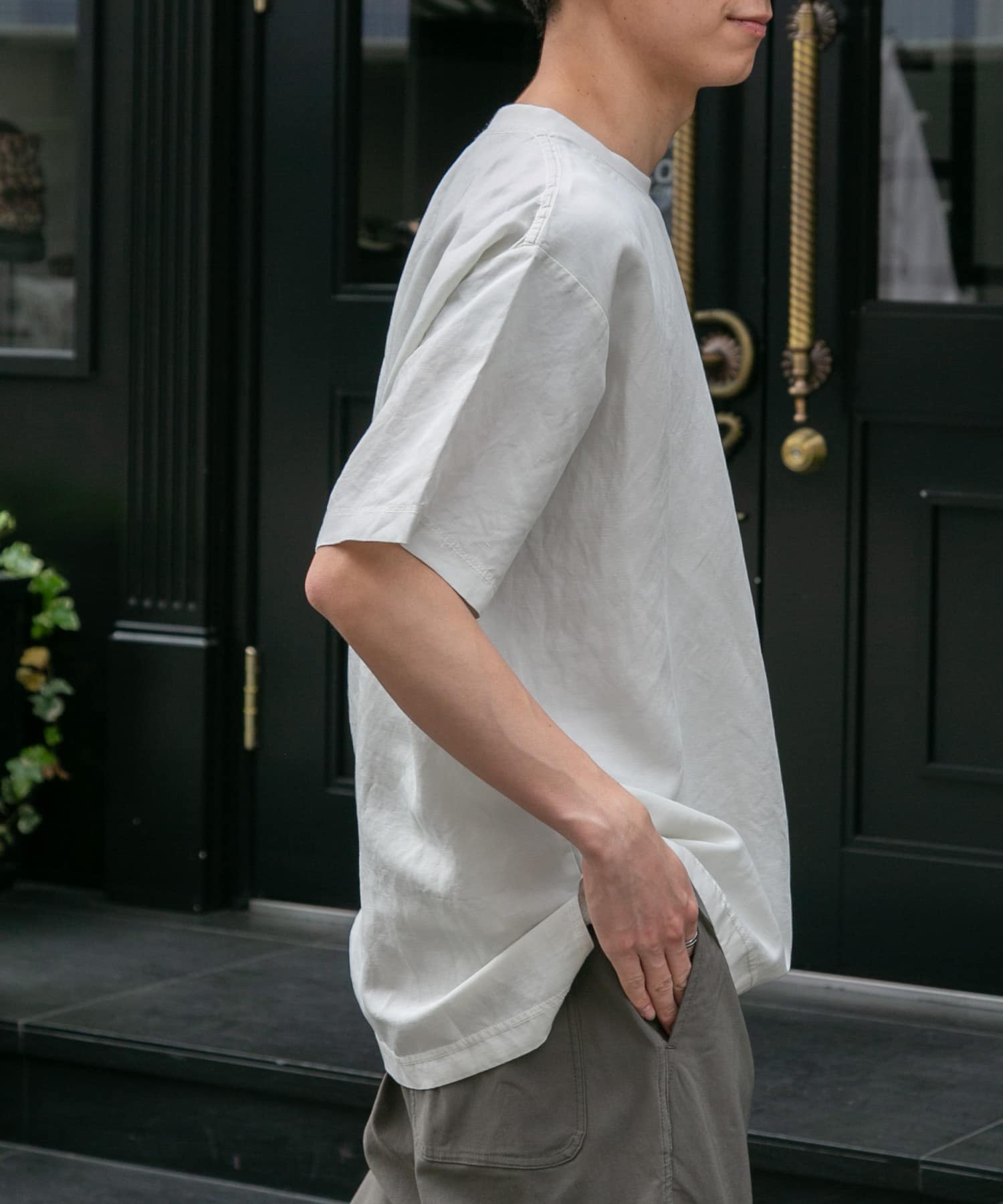 IVORY