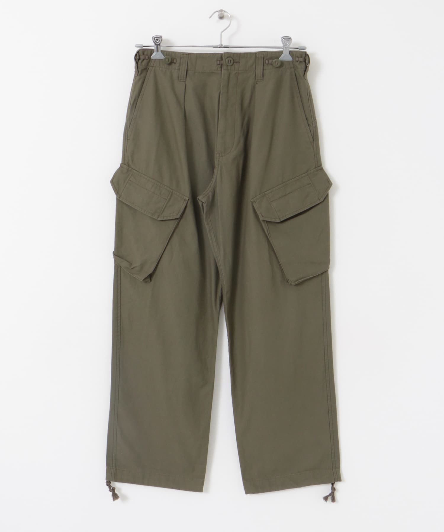KHAKI