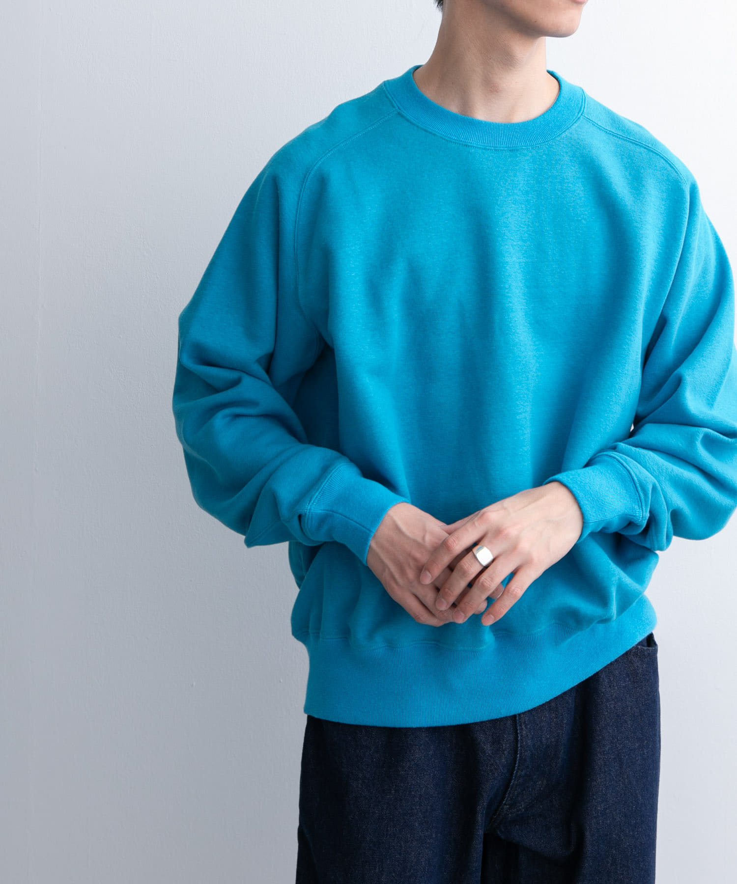 CLEAR BLUE