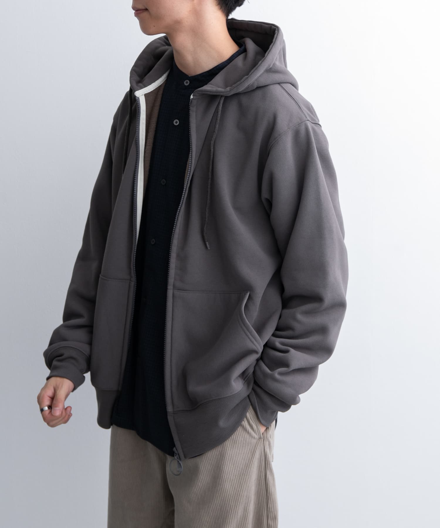 身長：177cm サイズ：5