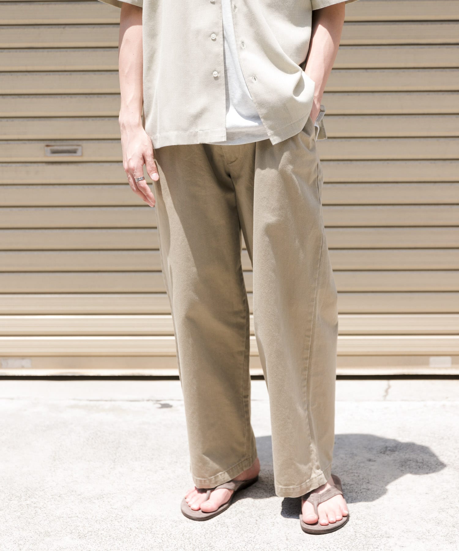 FORK&SPOON　フレンチドリルピグメントチノパンツ