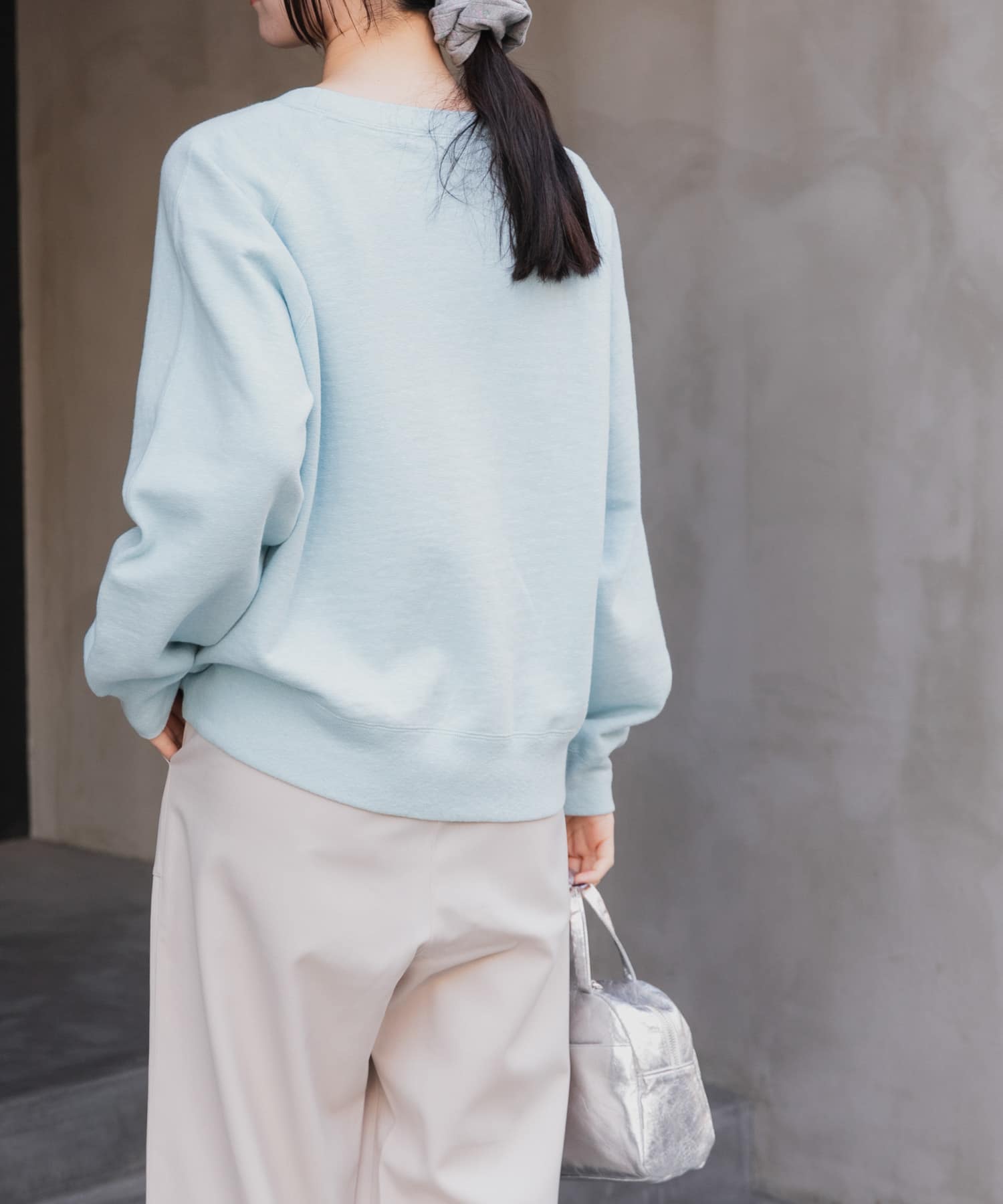 LIGHTBLUE