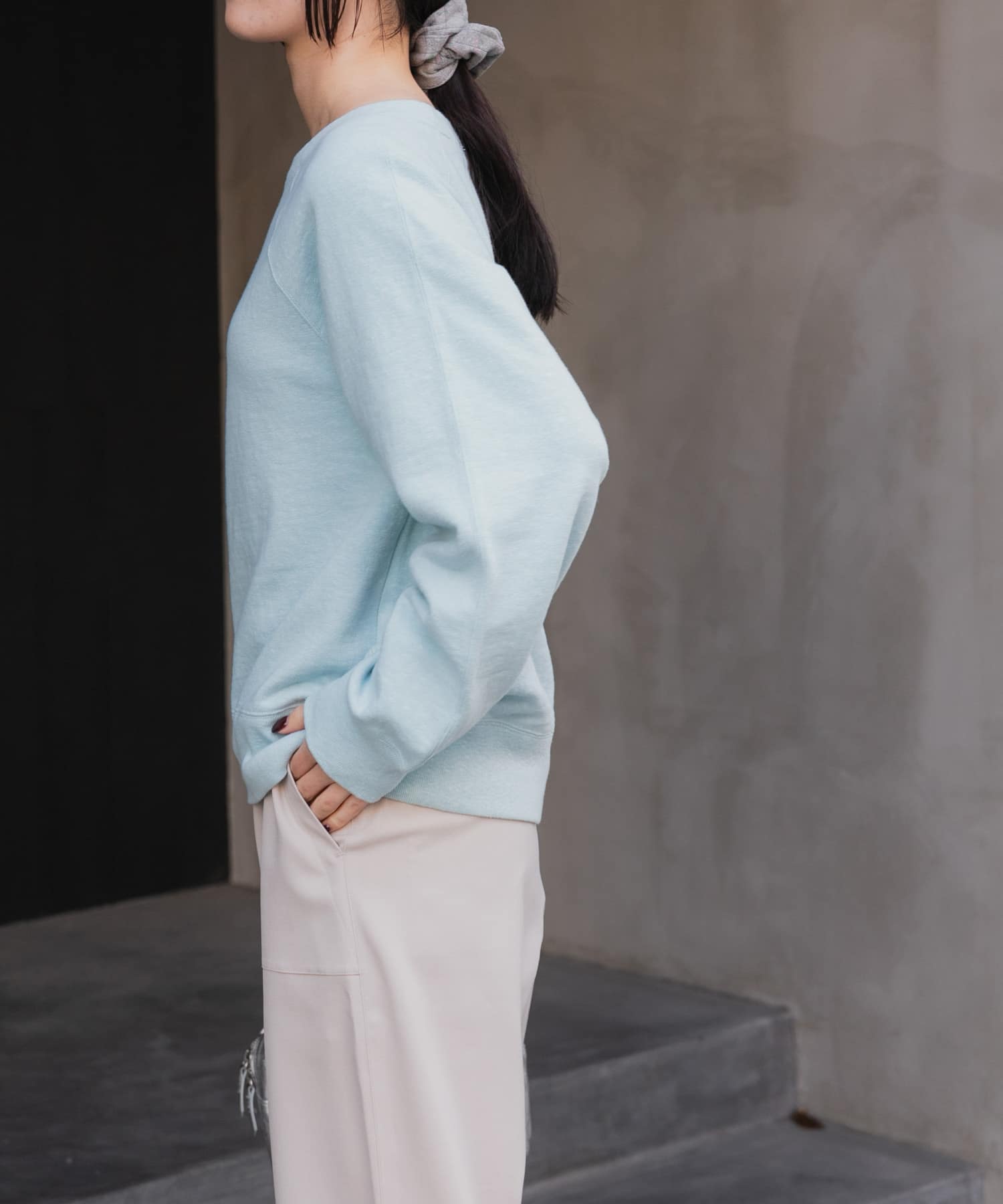 LIGHTBLUE