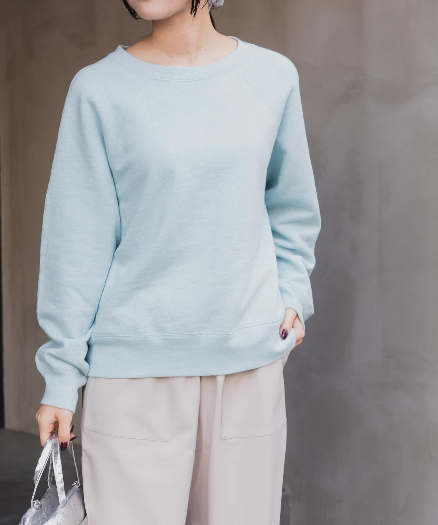 LIGHTBLUE