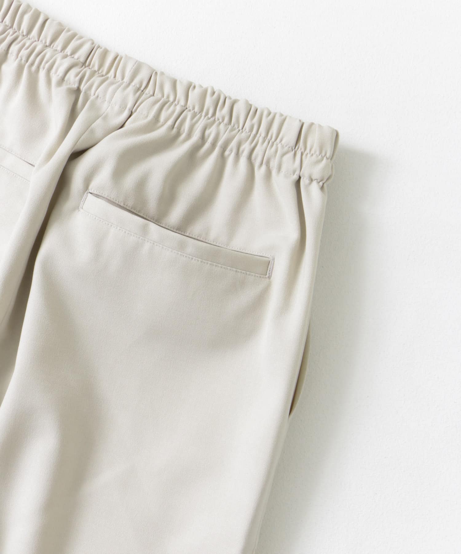 LIGHTBEIGE
