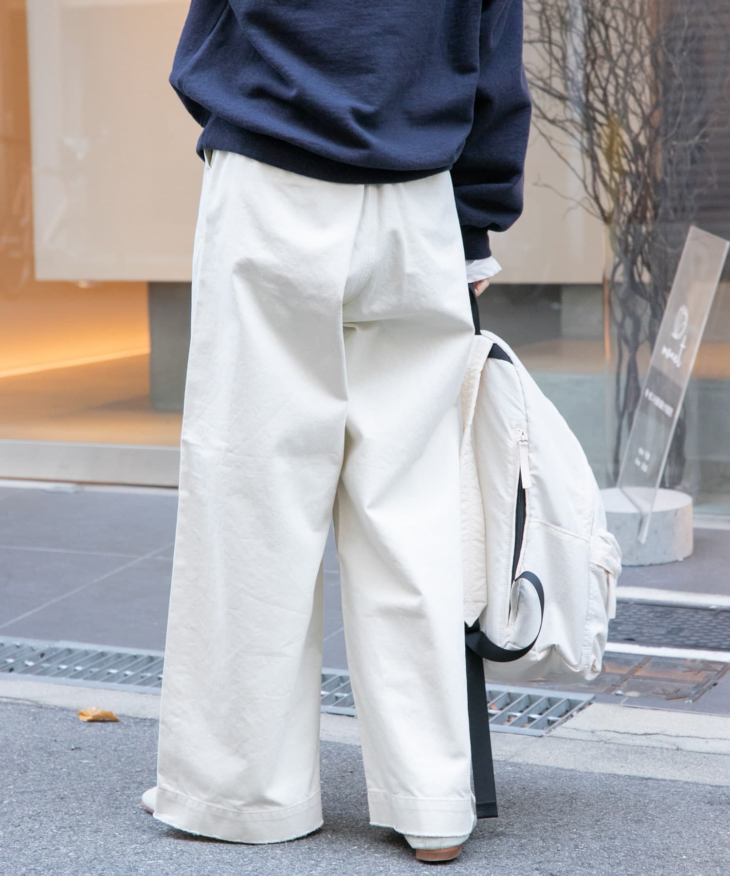 IVORY