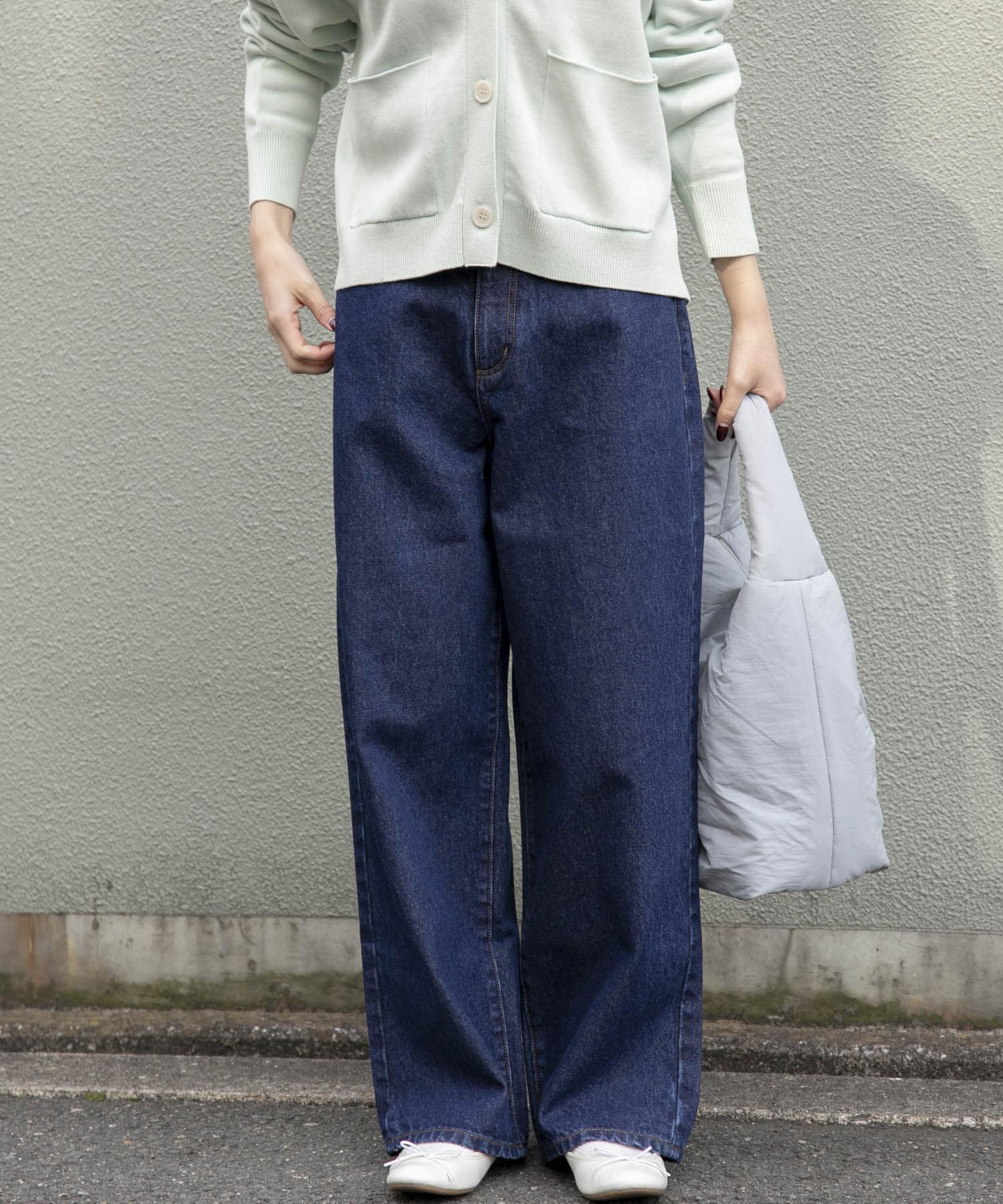 新品 2枚セット FORK&SPOON リラックステーパードパンツ 新品 2枚セット FORK&SPOON リラックステーパードパンツ