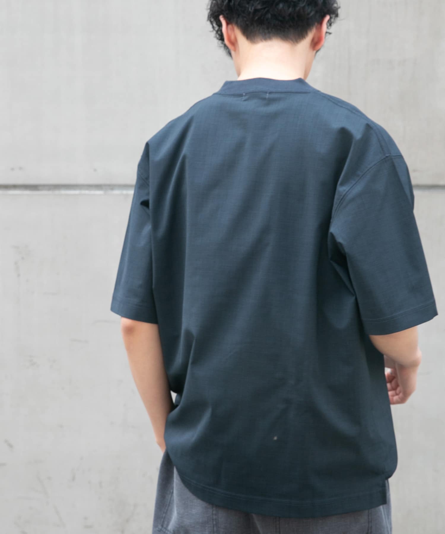 DARK BLUE