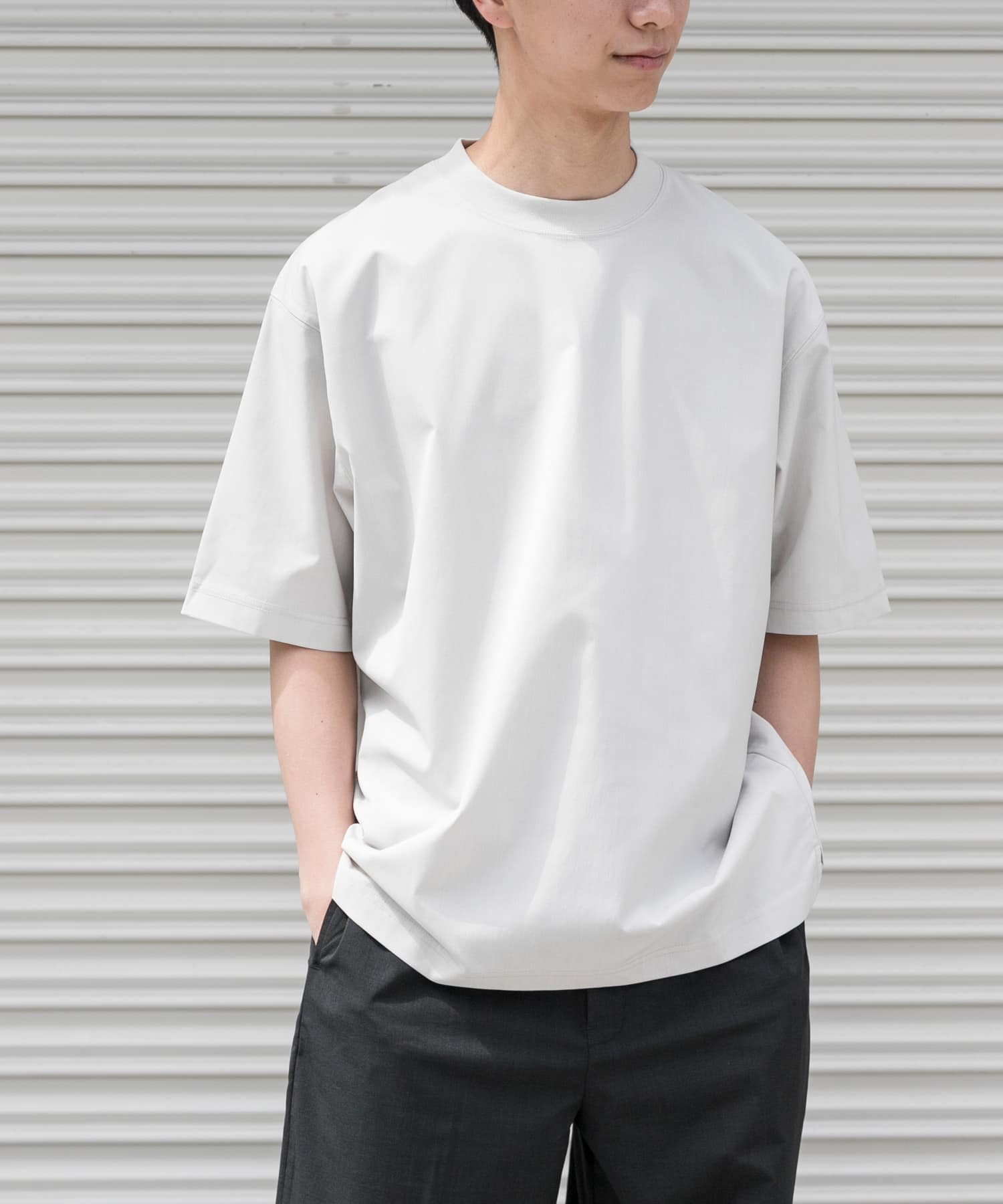 LIGHT GRAY