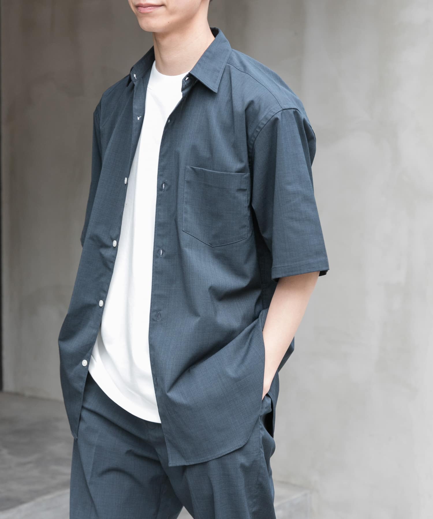 DARK BLUE