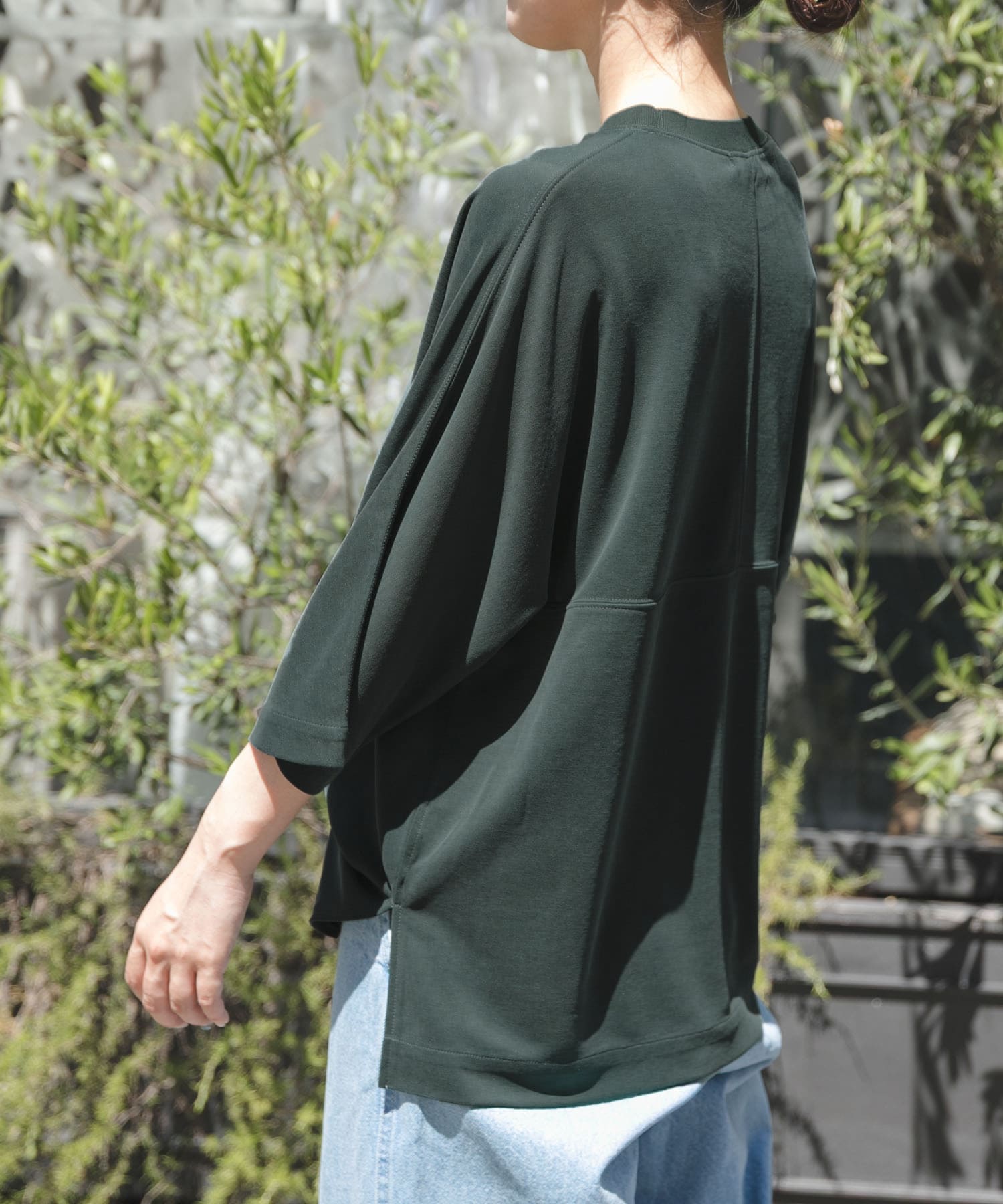 DARKGREEN