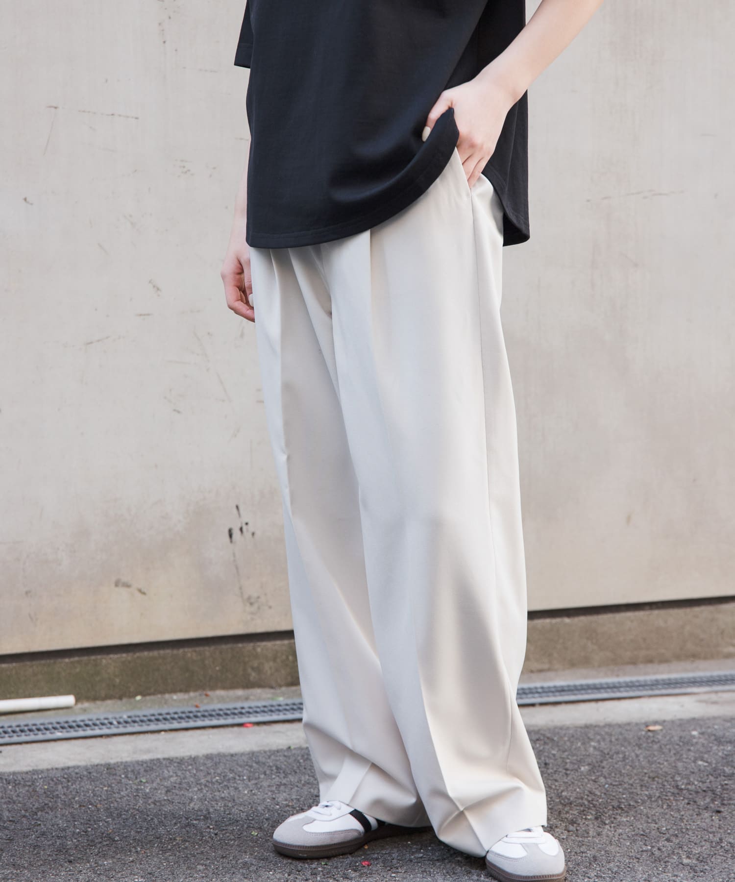 FORK&SPOON　ワンタックトラウザー