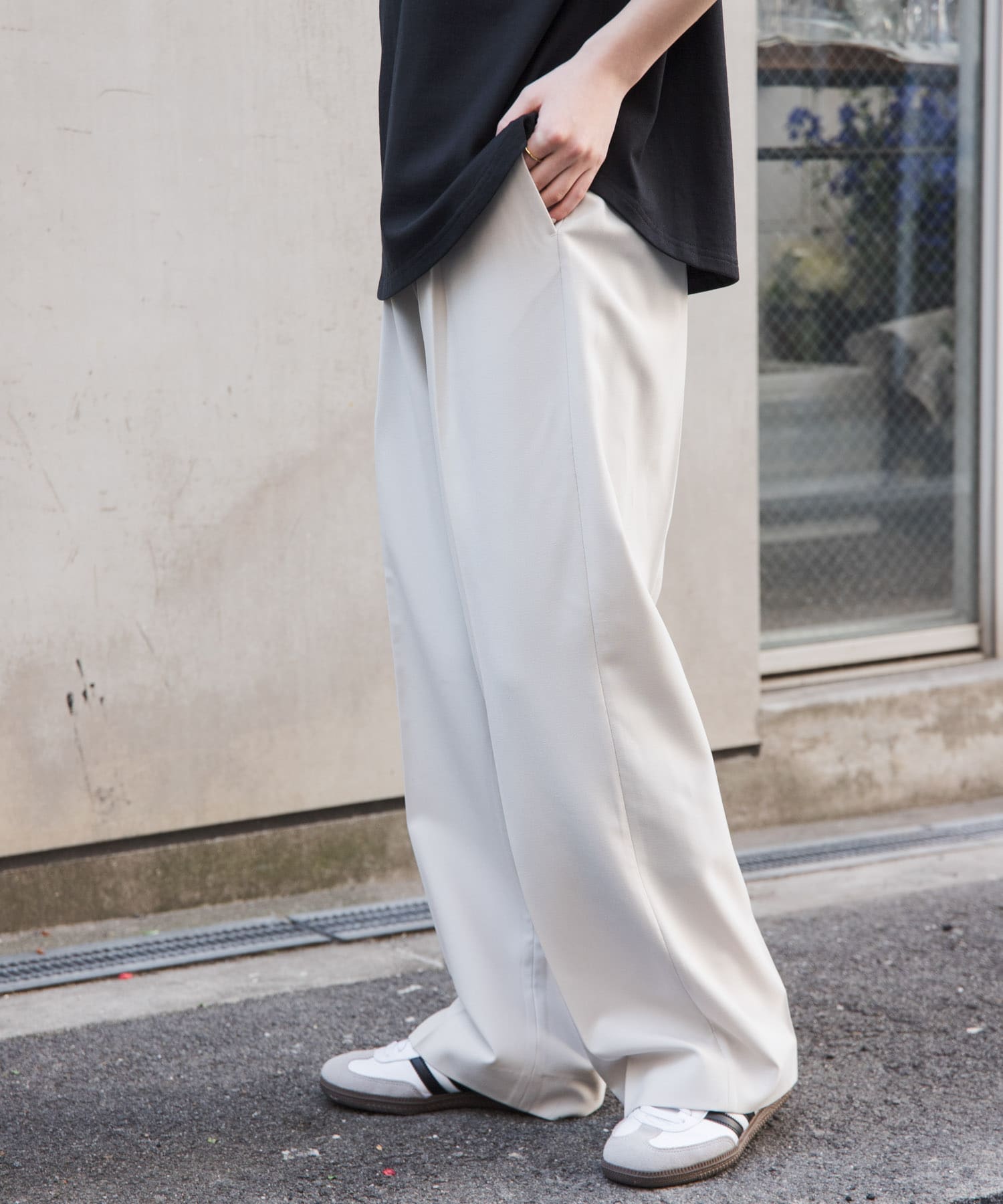 IVORY