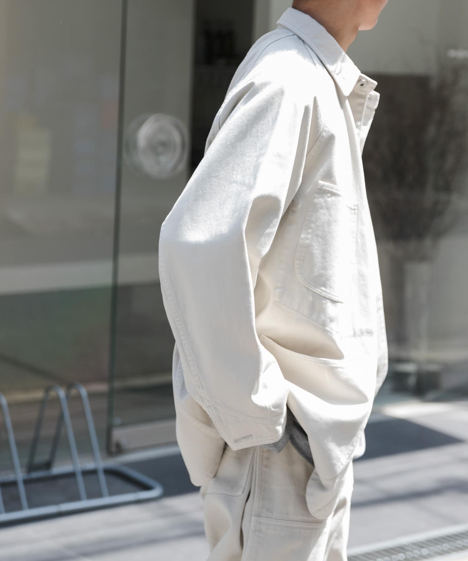 IVORY