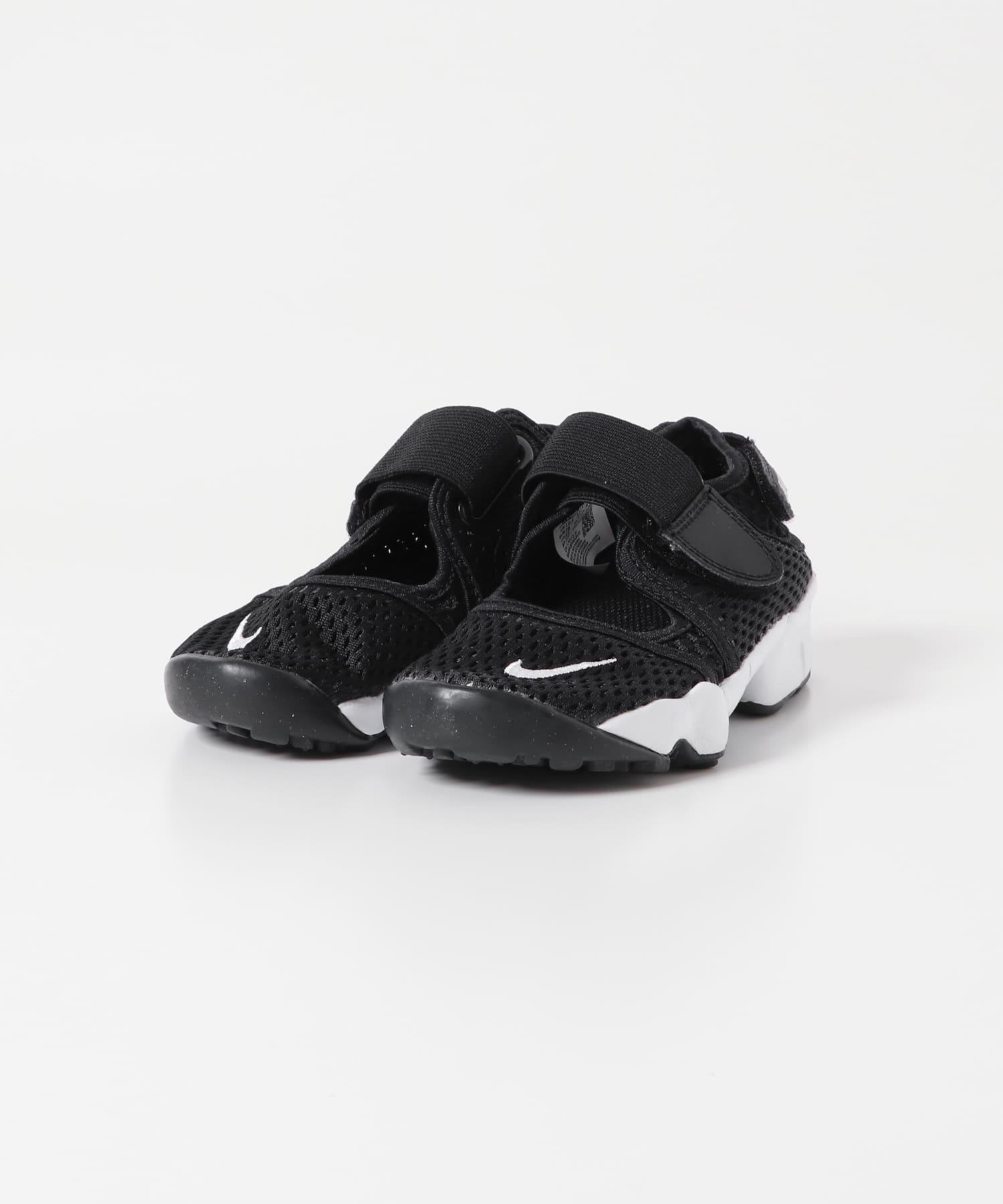 NIKE　ナイキリフトGSPS(KIDS) ブラックホワイト 17
