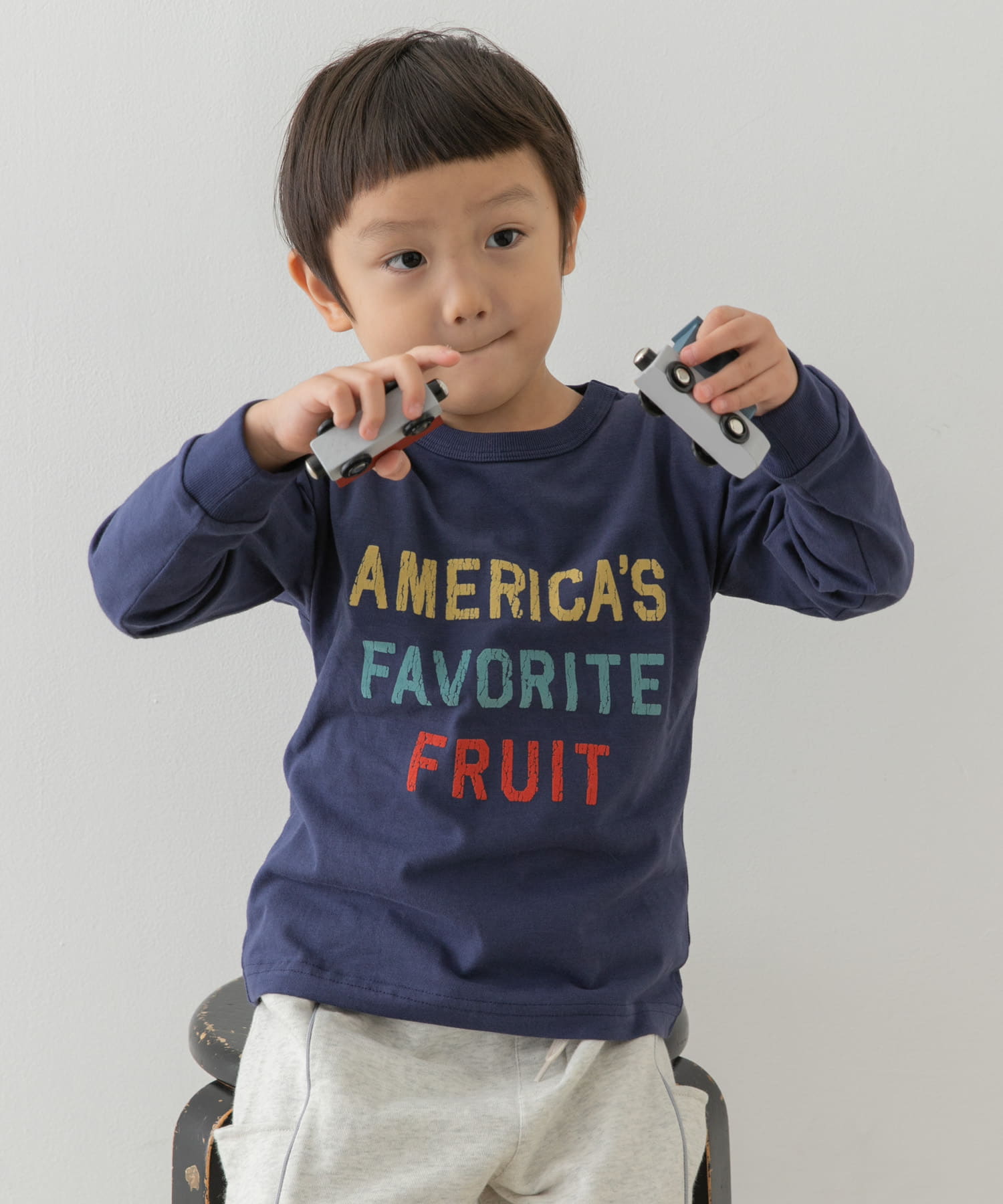 FRUIT OF THE LOOM　フロッキープリント長袖Tシャツ(KIDS)