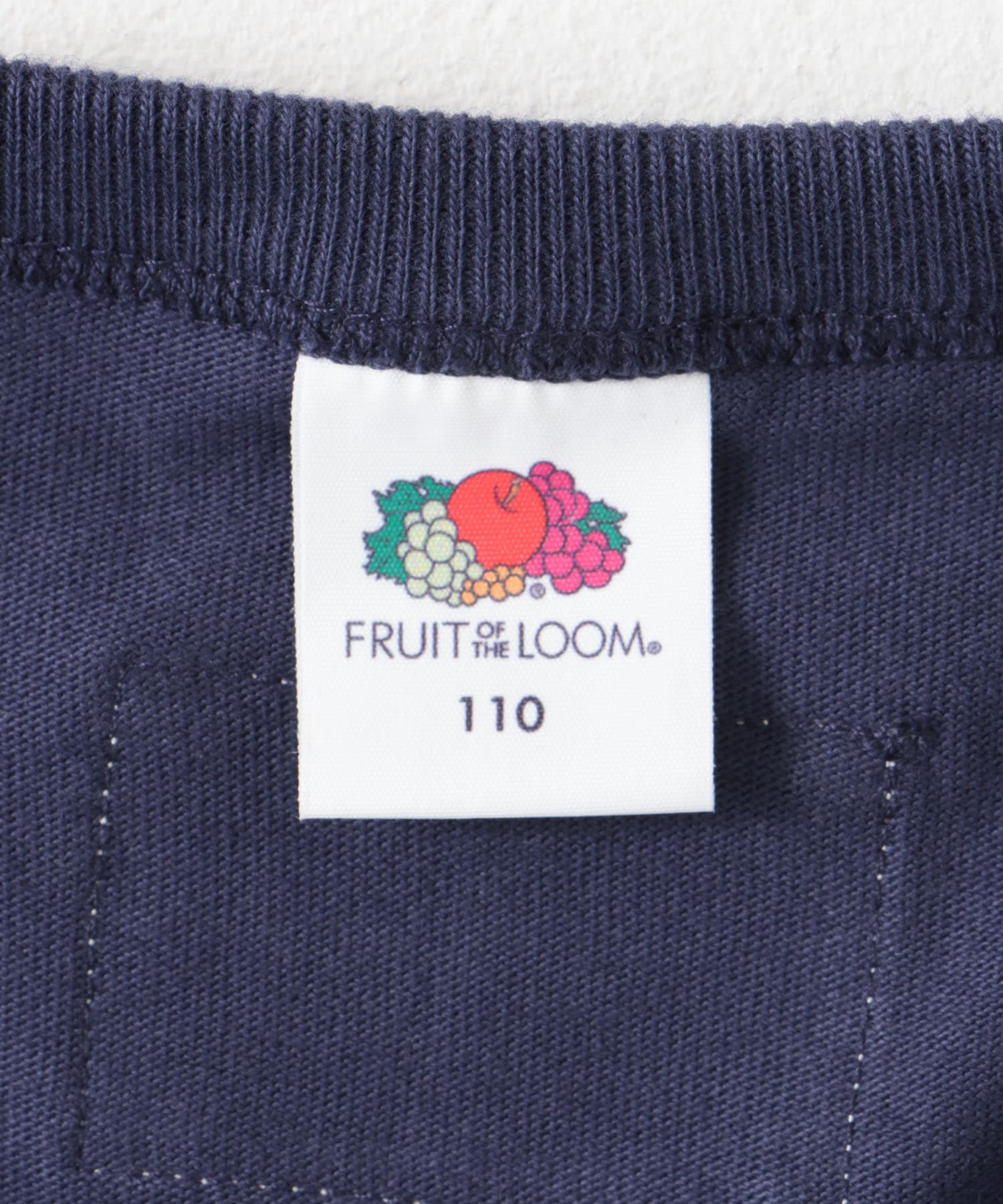 FRUIT OF THE LOOM　フロッキープリント長袖Tシャツ(KIDS) NAVY 110
