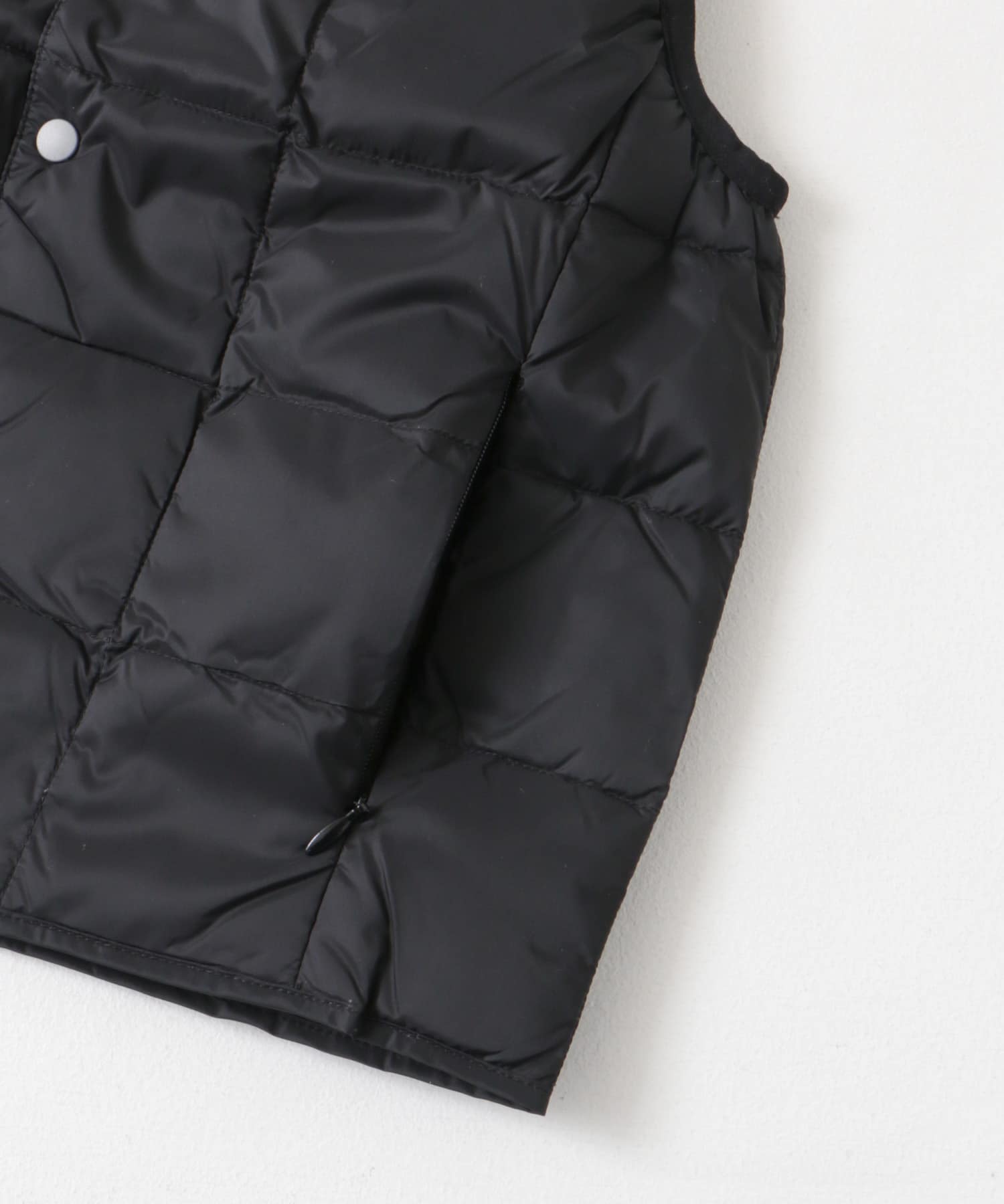 TAION　V-NECK BUTTON DOWN VEST(KIDS) BLACK 110