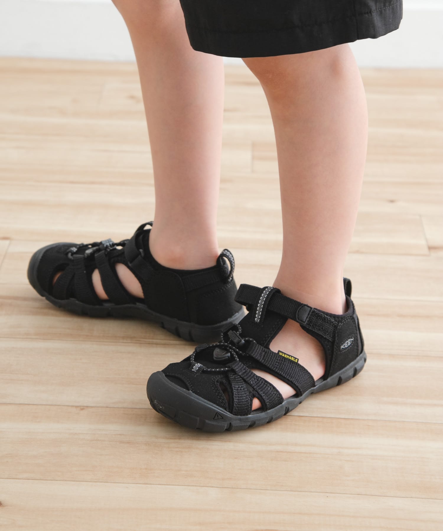 KEEN　SEACAMP II CNX(KIDS:20-22cm) BLACK/GREY 20