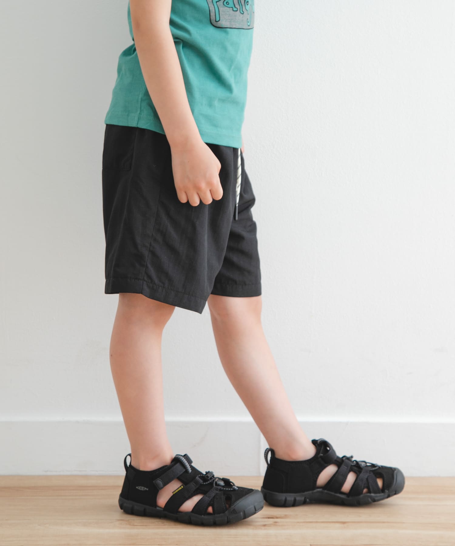 KEEN　SEACAMP II CNX(KIDS:20-22cm) BLACK/GREY 20