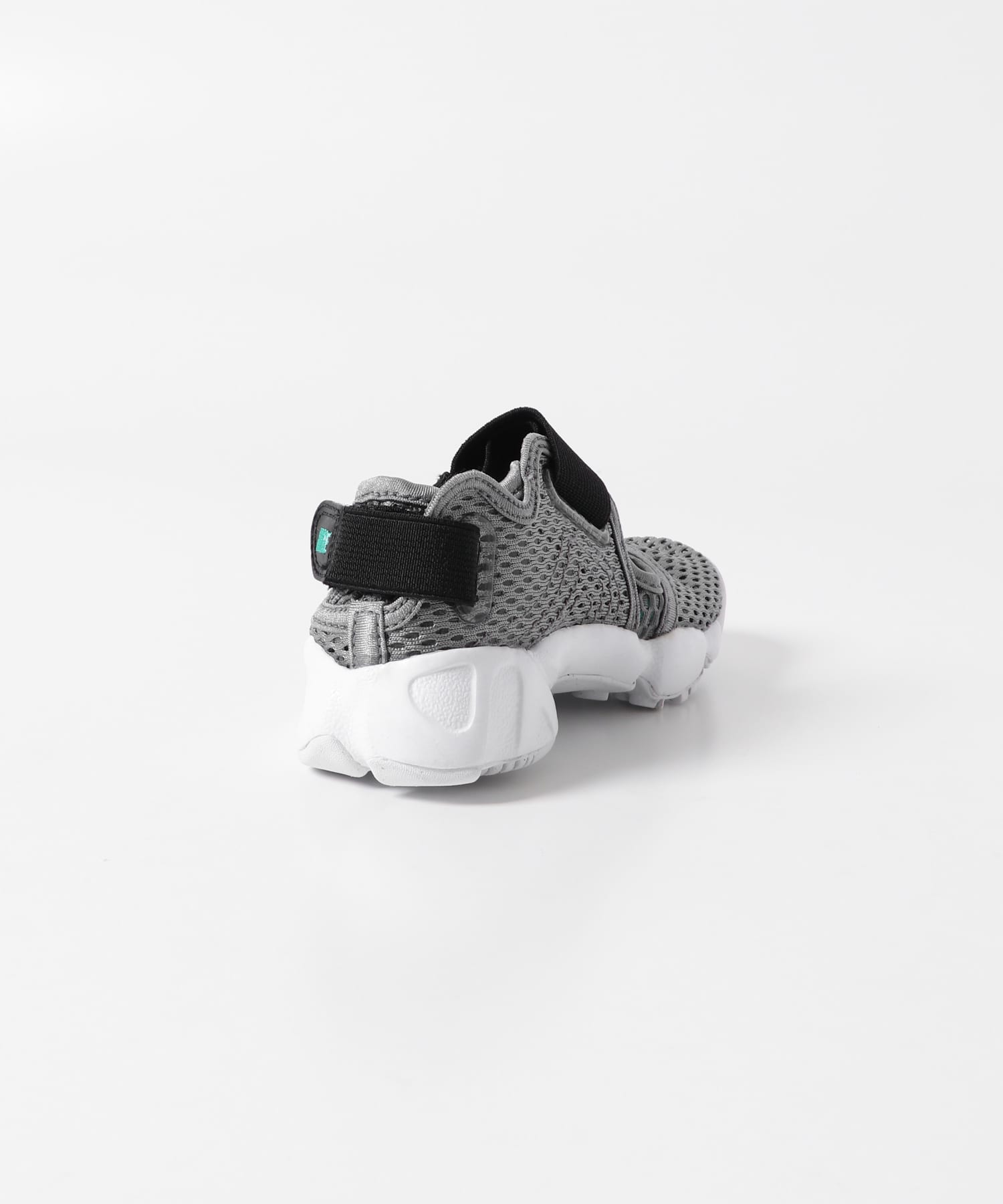 NIKE　ナイキリフト 2GSPS(KIDS) クールグレー 17