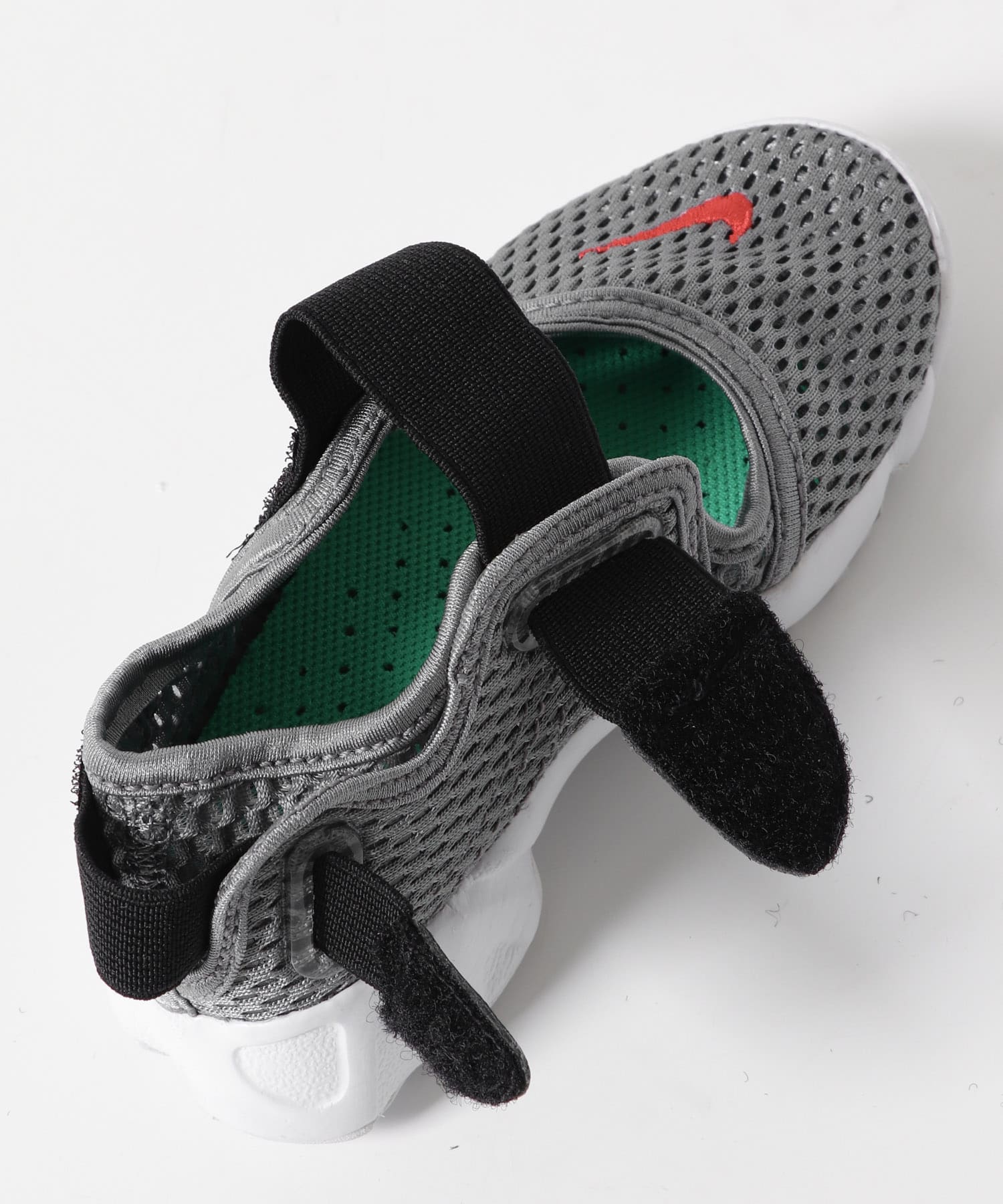 NIKE　ナイキリフト 2GSPS(KIDS) クールグレー 17