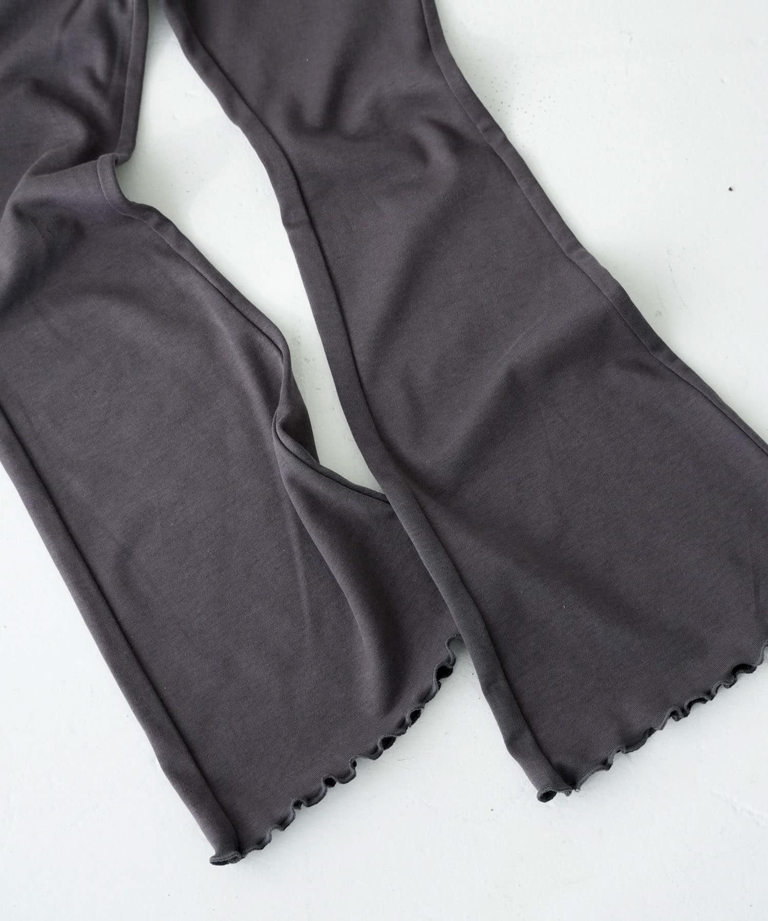 Pippi+Lotta　Flare cotton pants(KIDS) Charcoal M