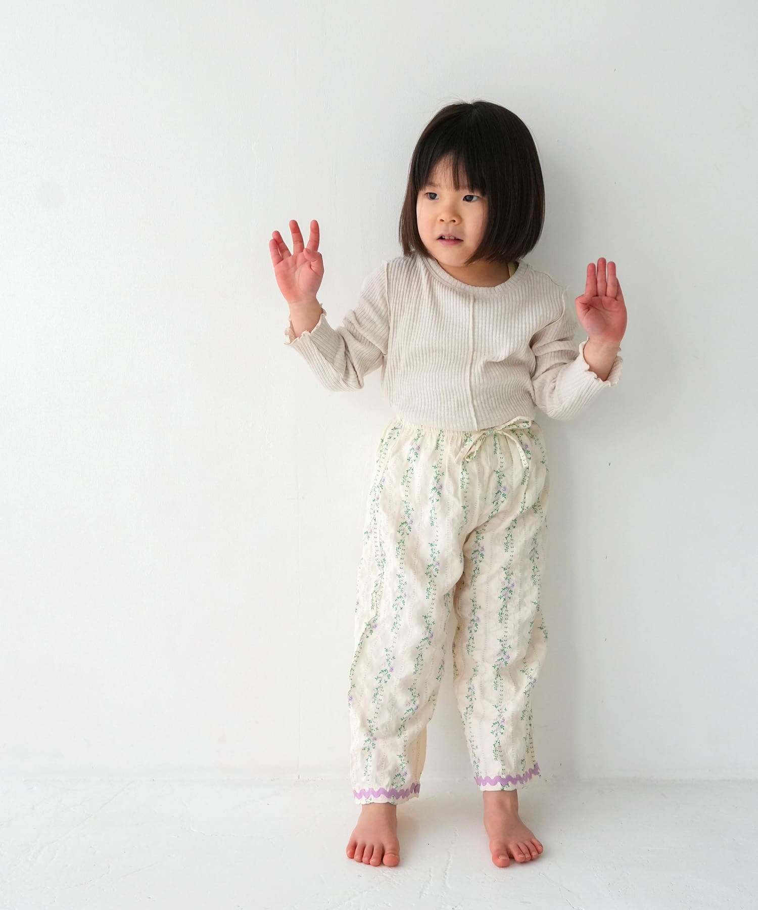 Pippi+Lotta　Flower long pants(KIDS) One M