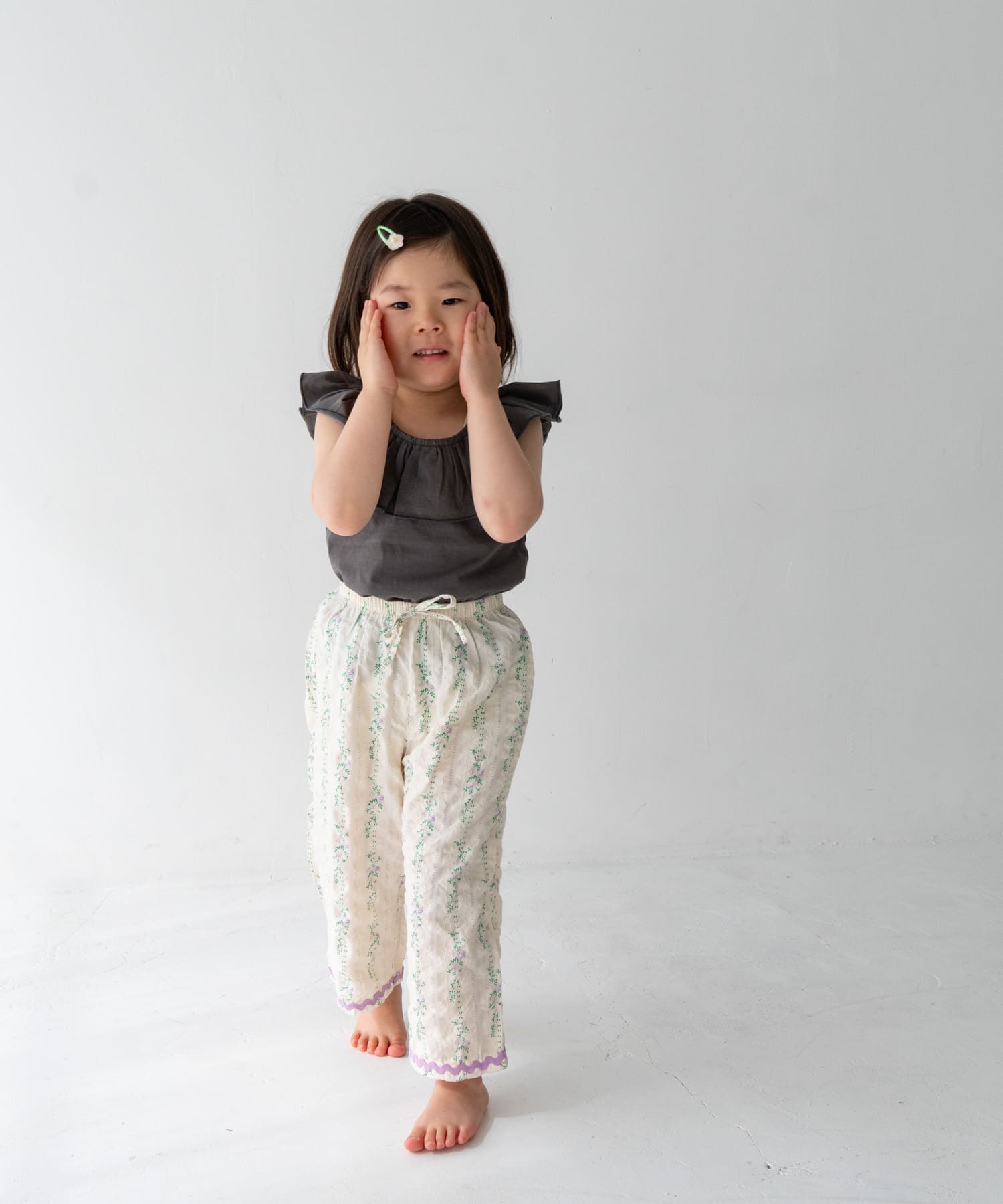 Pippi+Lotta　Flower long pants(KIDS) One M