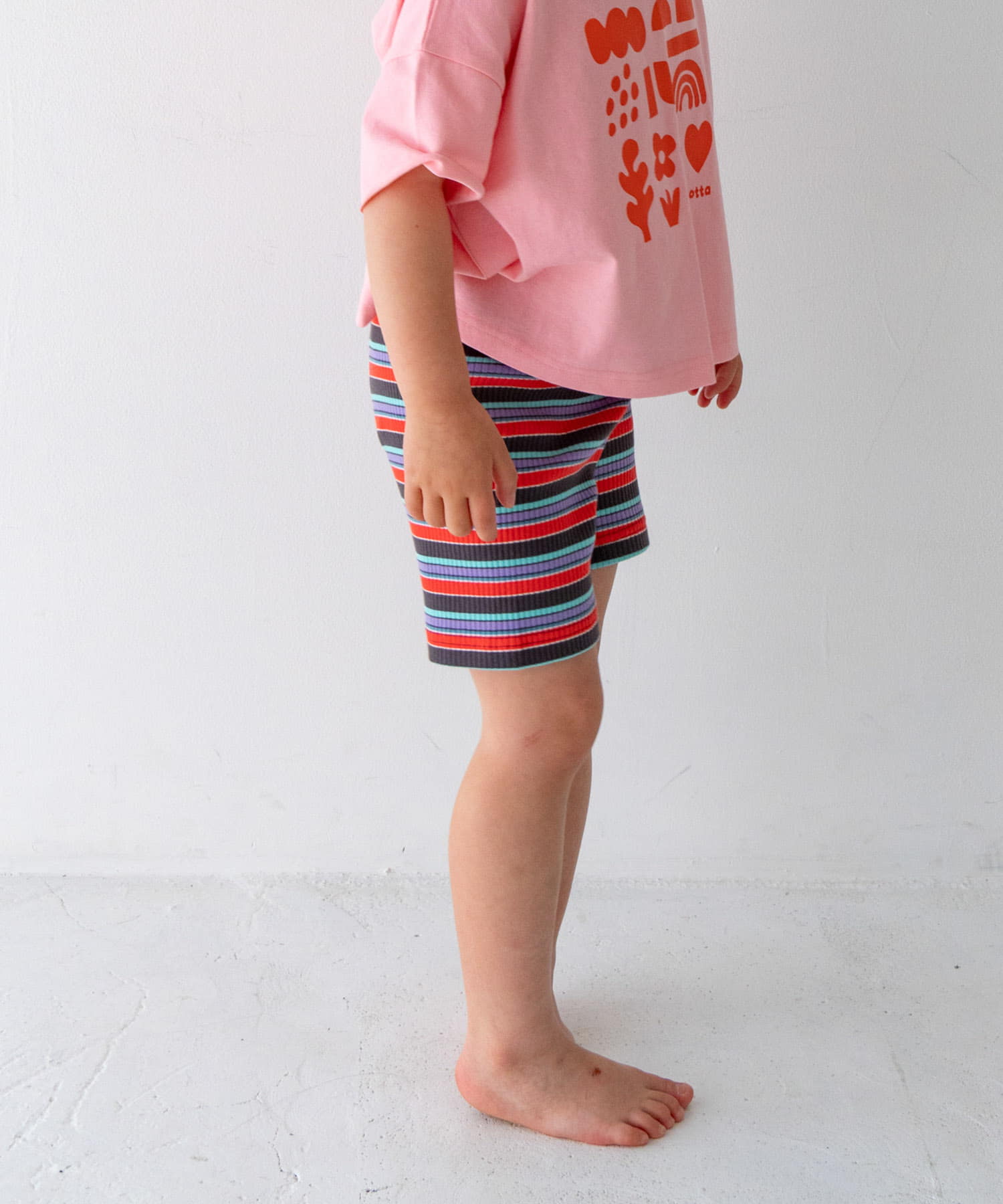 Pippi+Lotta　Multi stripe shorts(KIDS) Black L