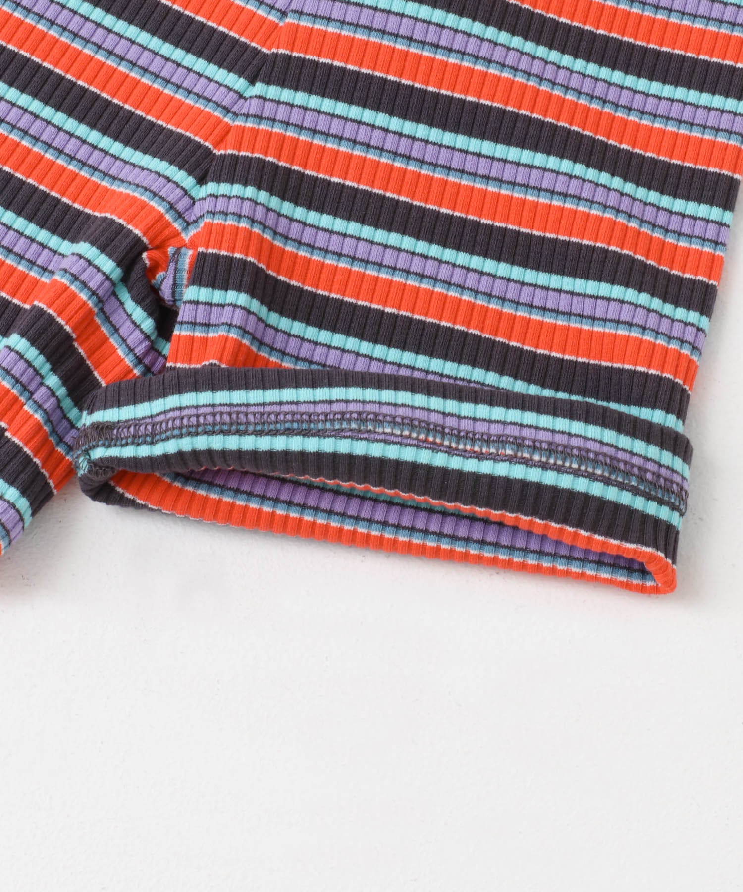 Pippi+Lotta　Multi stripe shorts(KIDS) Black M