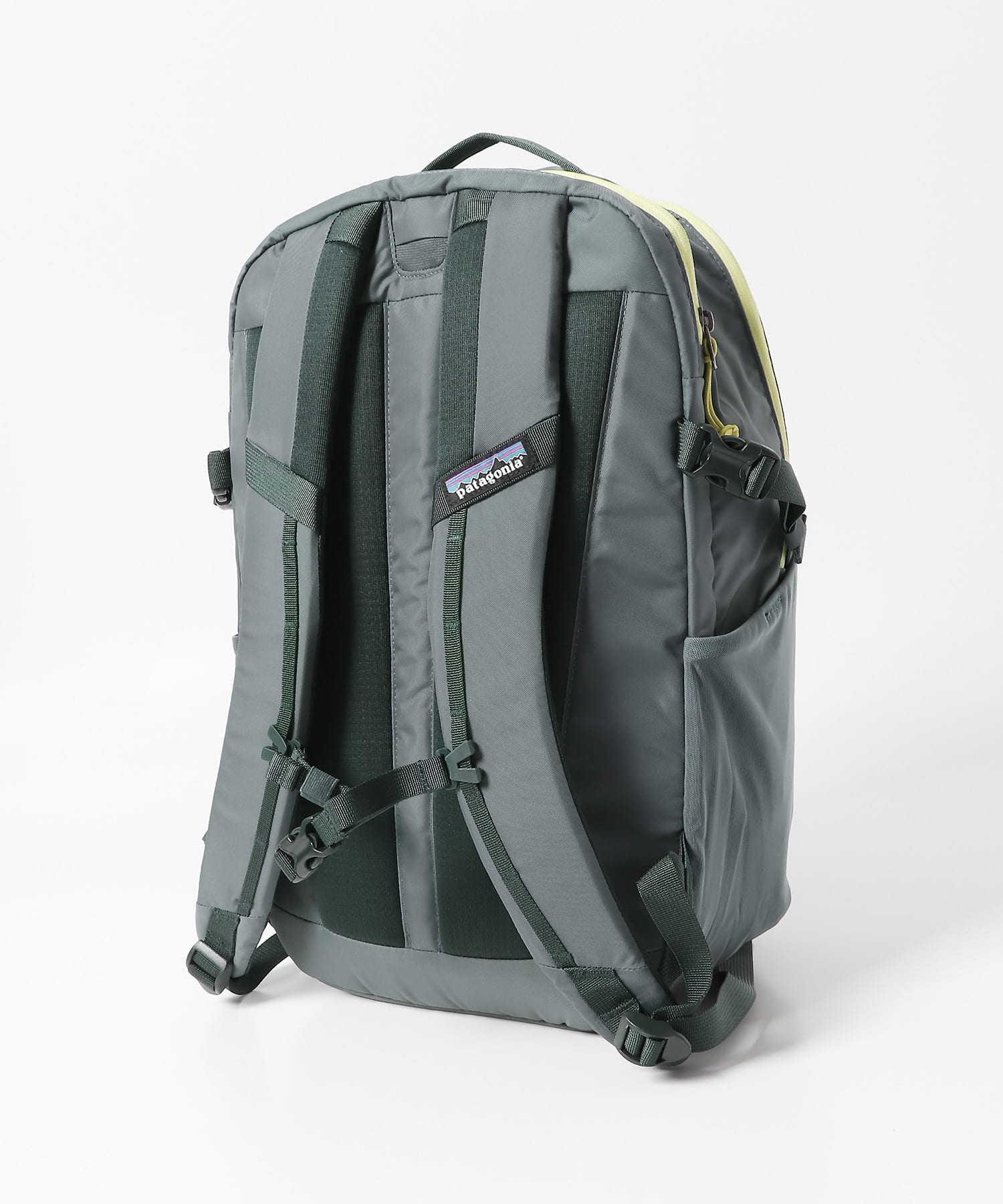Patagonia リュック REFUGIO DAY PACK 26L 新品 楽天市場】Patagonia パタゴニア Refugio Day Pack 26L バック