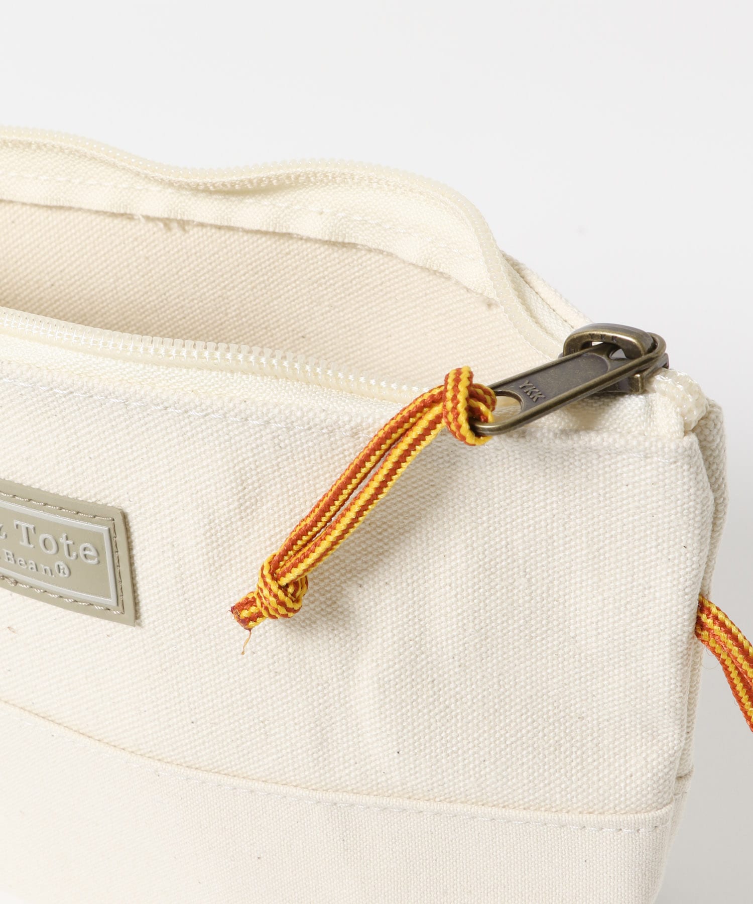 L.L.Bean　Boat and Tote Zip Pouch Natural one
