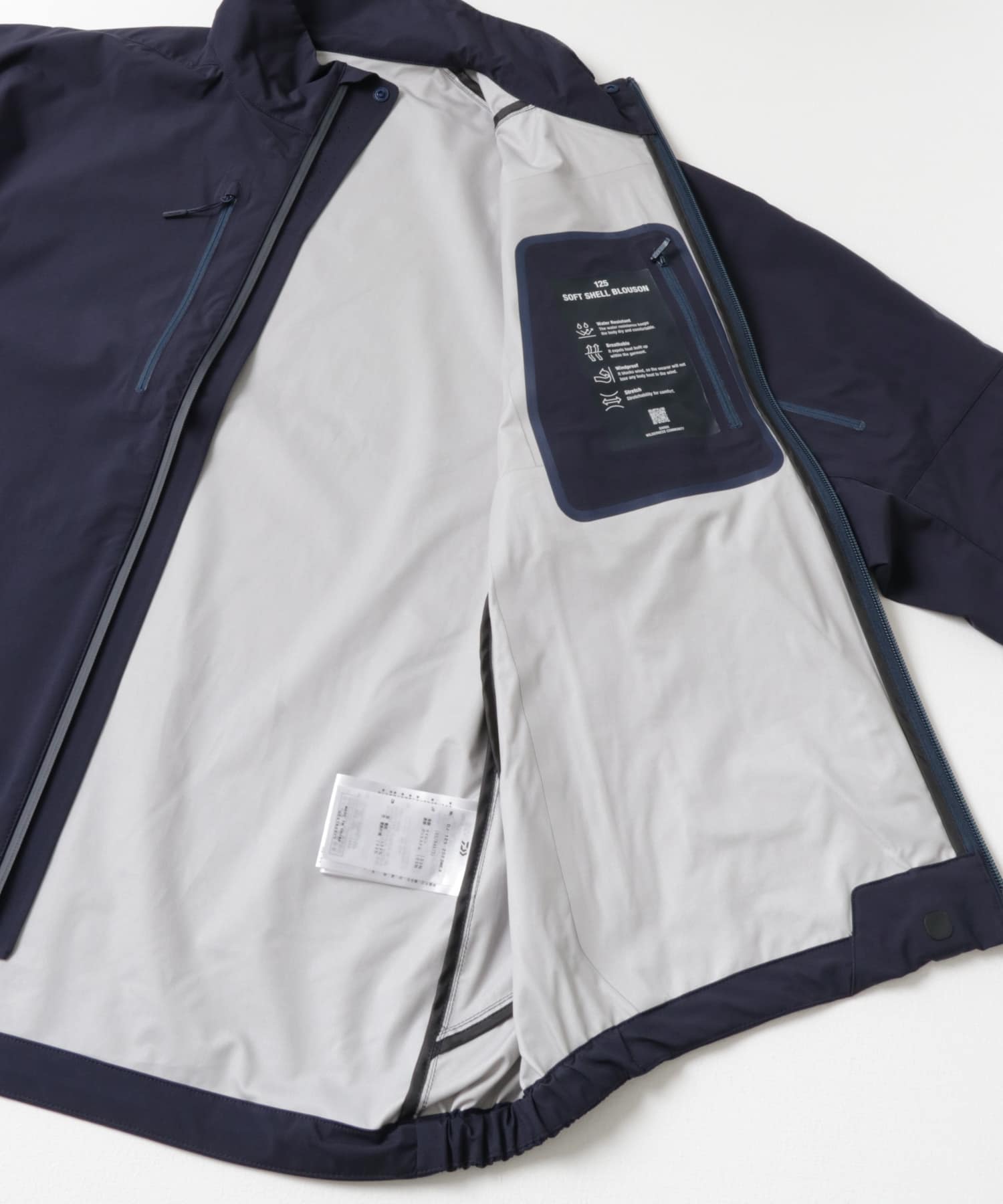 DAIWA LIFESTYLE BASE　SOFT SHELL BLOUSON NAVY L